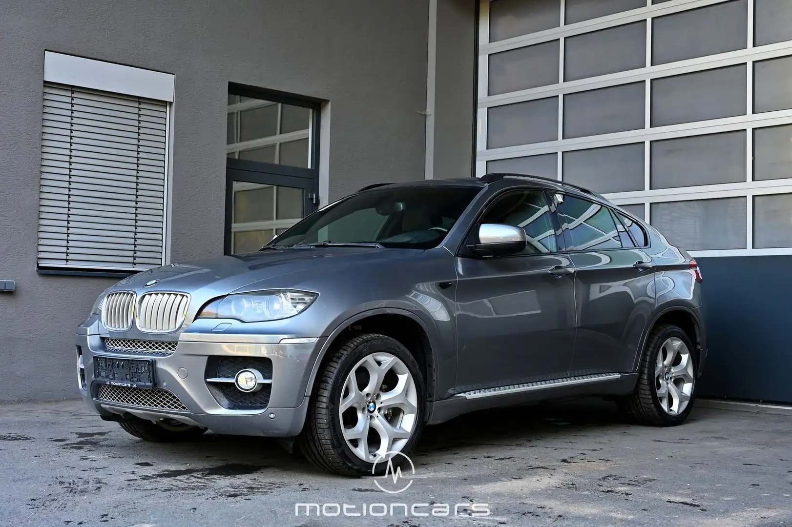 BMW X6 xDrive 35d Pickerl NEU Szürke - 1