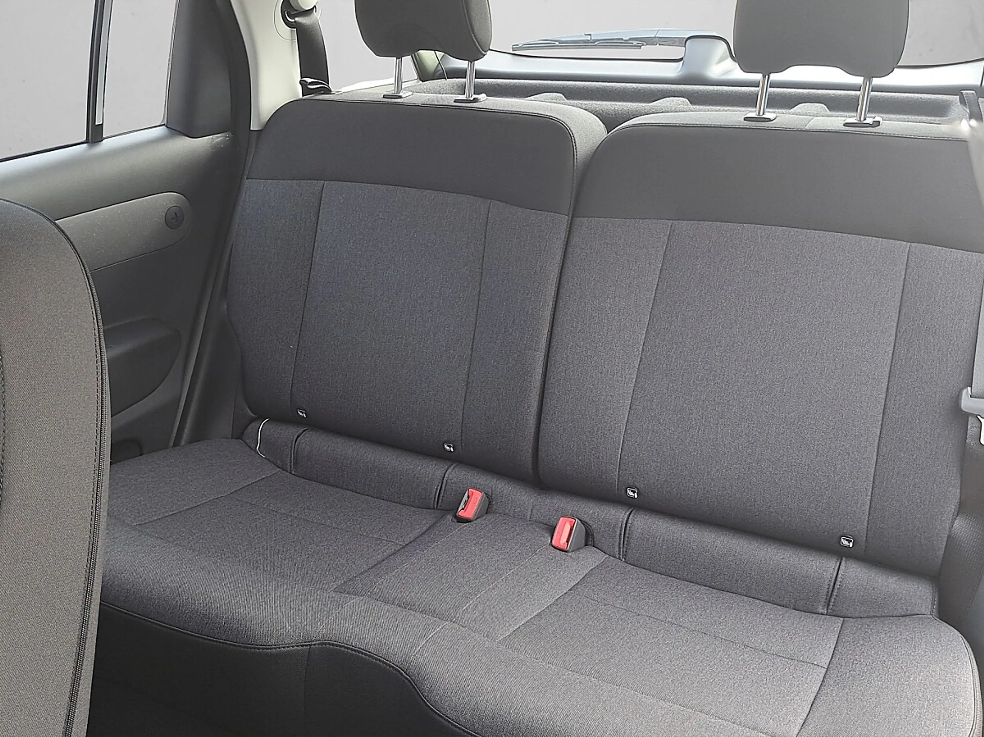 Hyundai Inster 42kWh Smart Line — photo 12