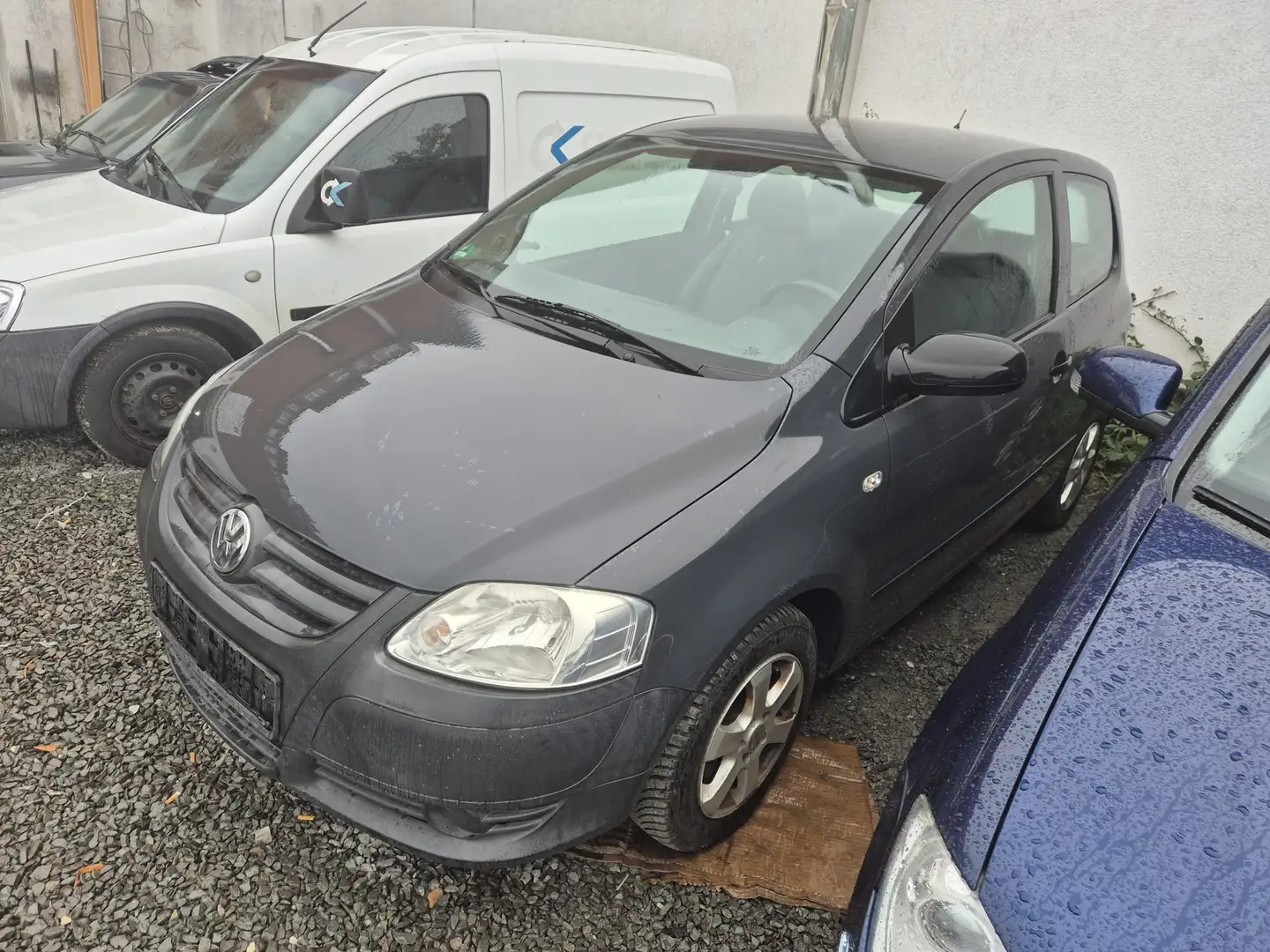Volkswagen Fox 1.2 Style Schwarz - 2