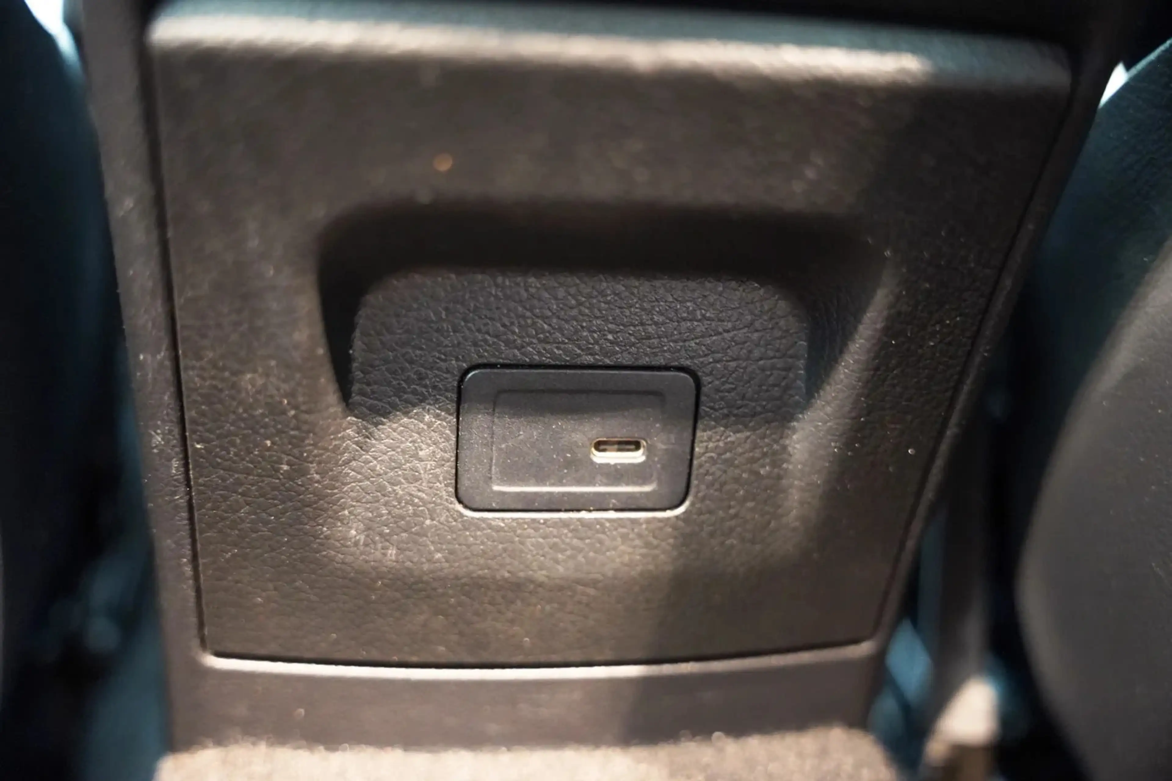 Mercedes-Benz CLA 180 Shooting Brake Business Solution Luxury Aut. [ LED — photo 5