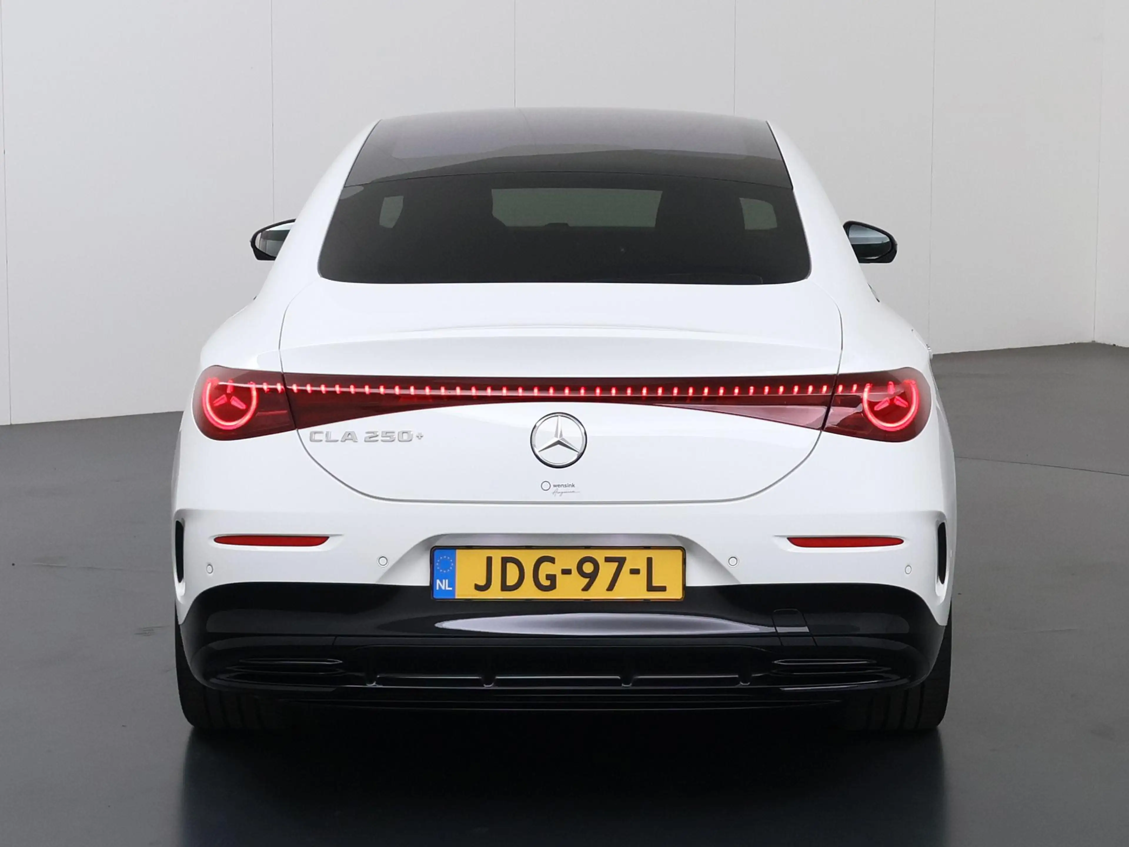Mercedes-Benz CLA 250 250+ Launch Edition 85.5 kWh | Night | Panoramadak — photo 4