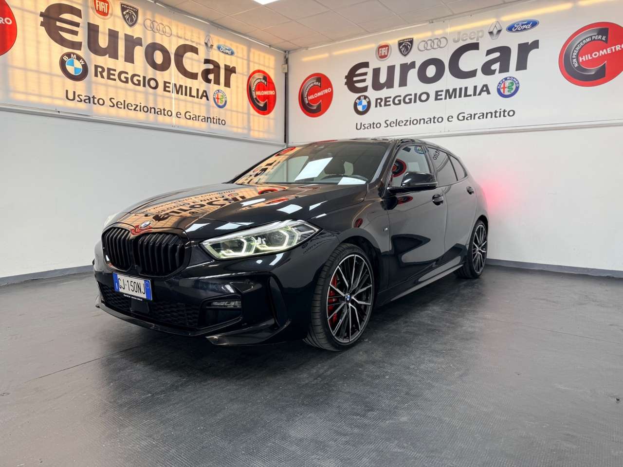 BMW 118 118d 5p. Msport