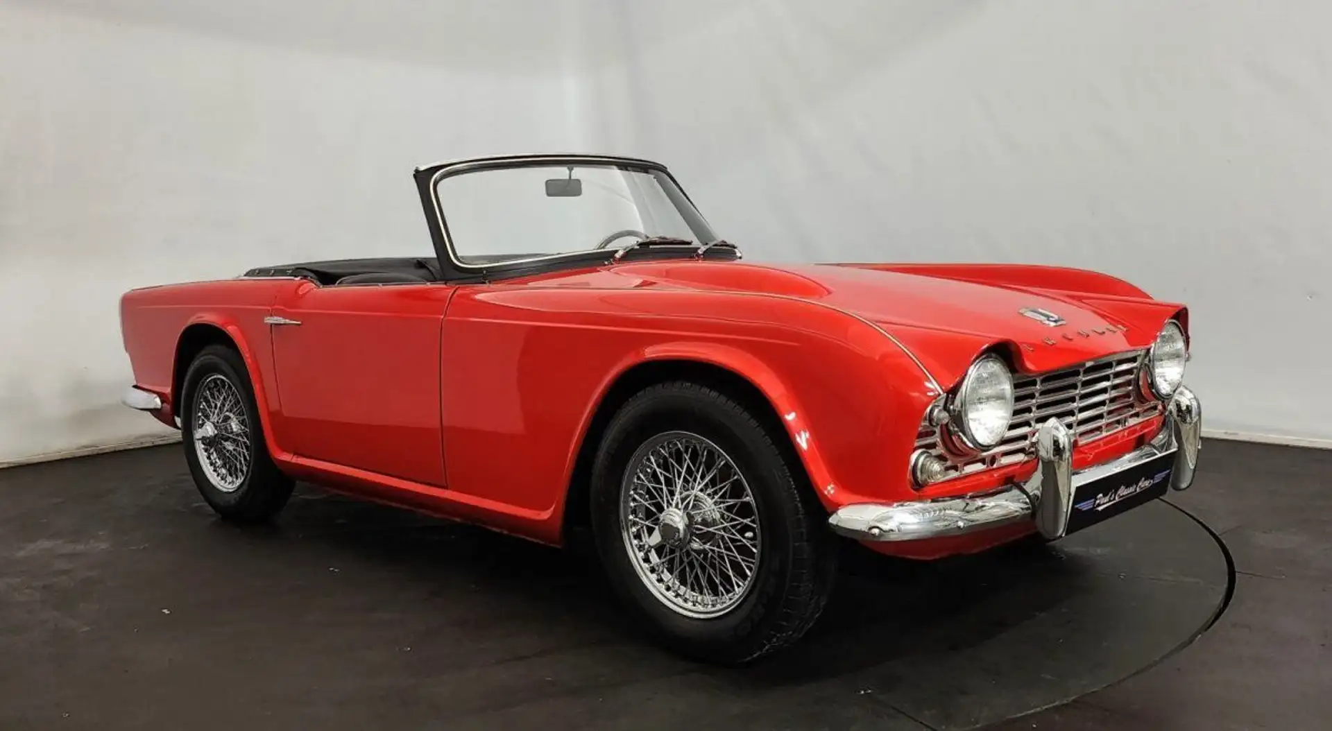 Triumph TR4 Rojo - 1