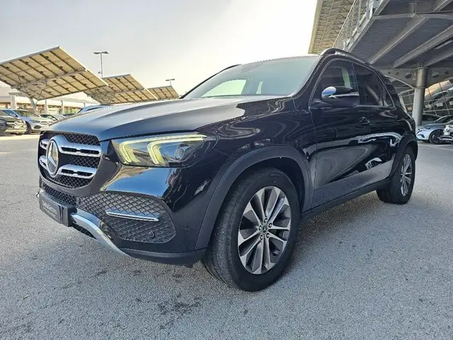 Mercedes-Benz GLE 300 - GLE 300 d Sport 4matic auto