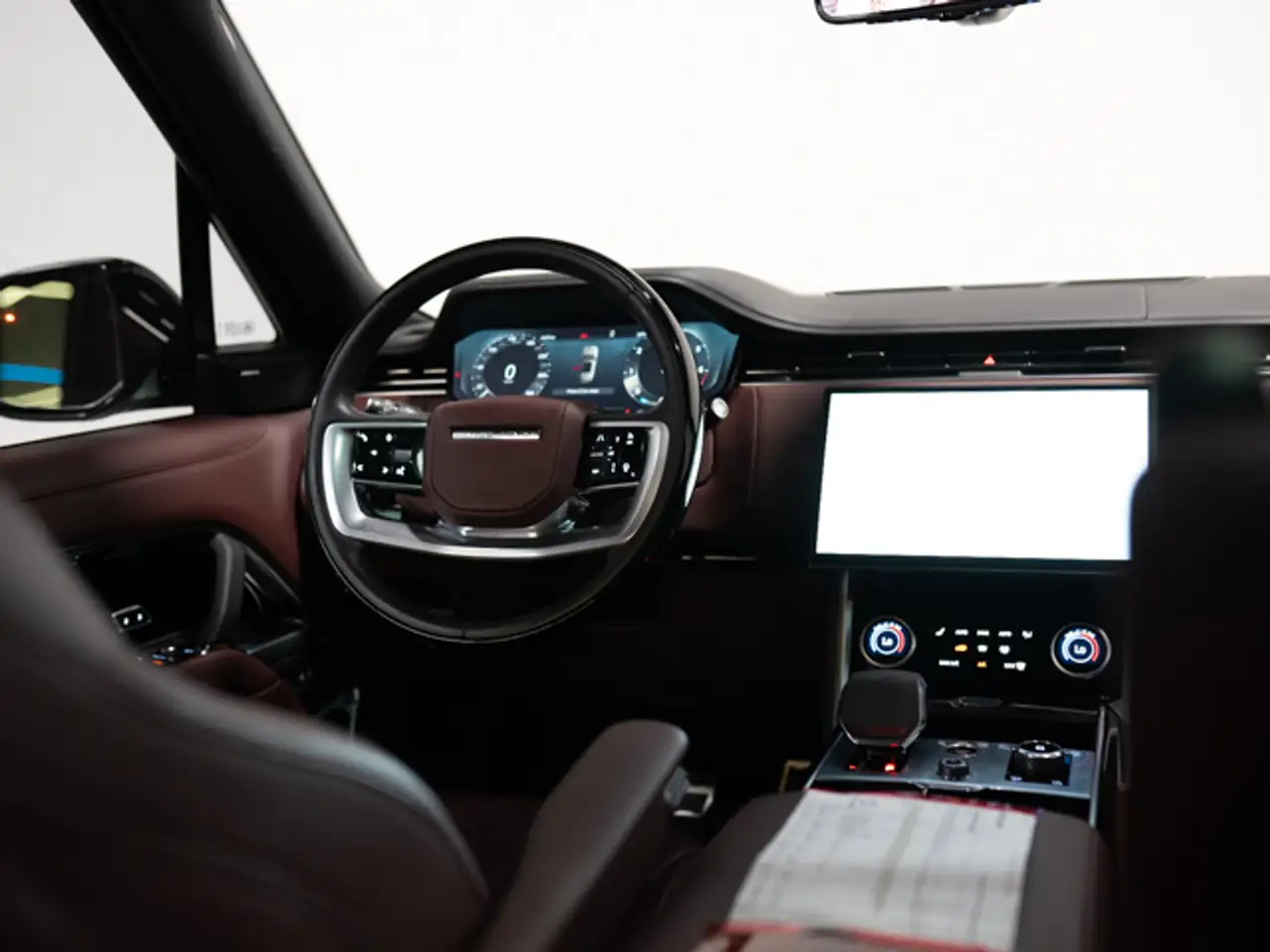Land Rover Range Rover photo Land Rover Range Rover