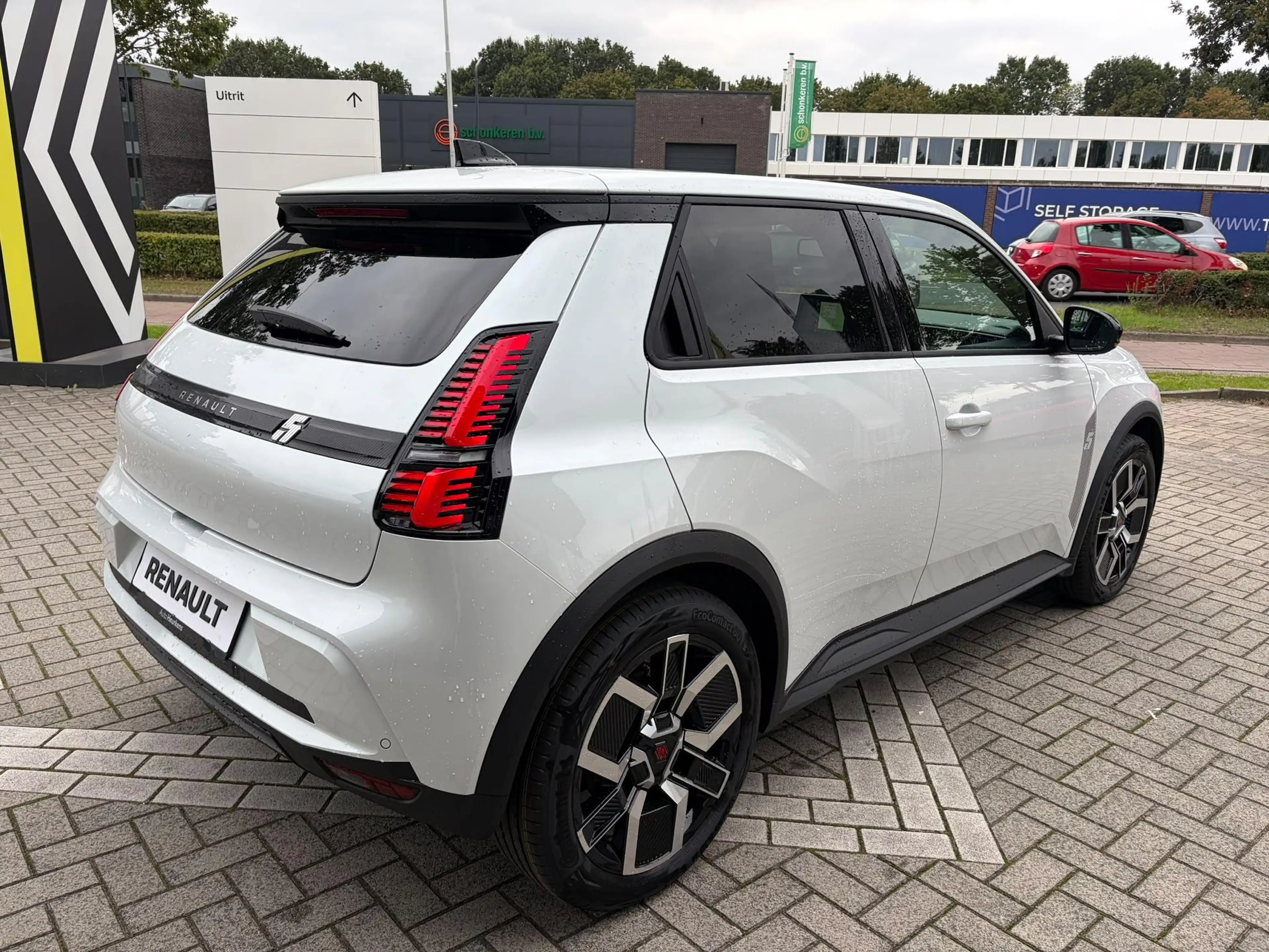 Renault R 5 comfort range techno 52 kWh | € 2.000 voorraadvoor — photo 4