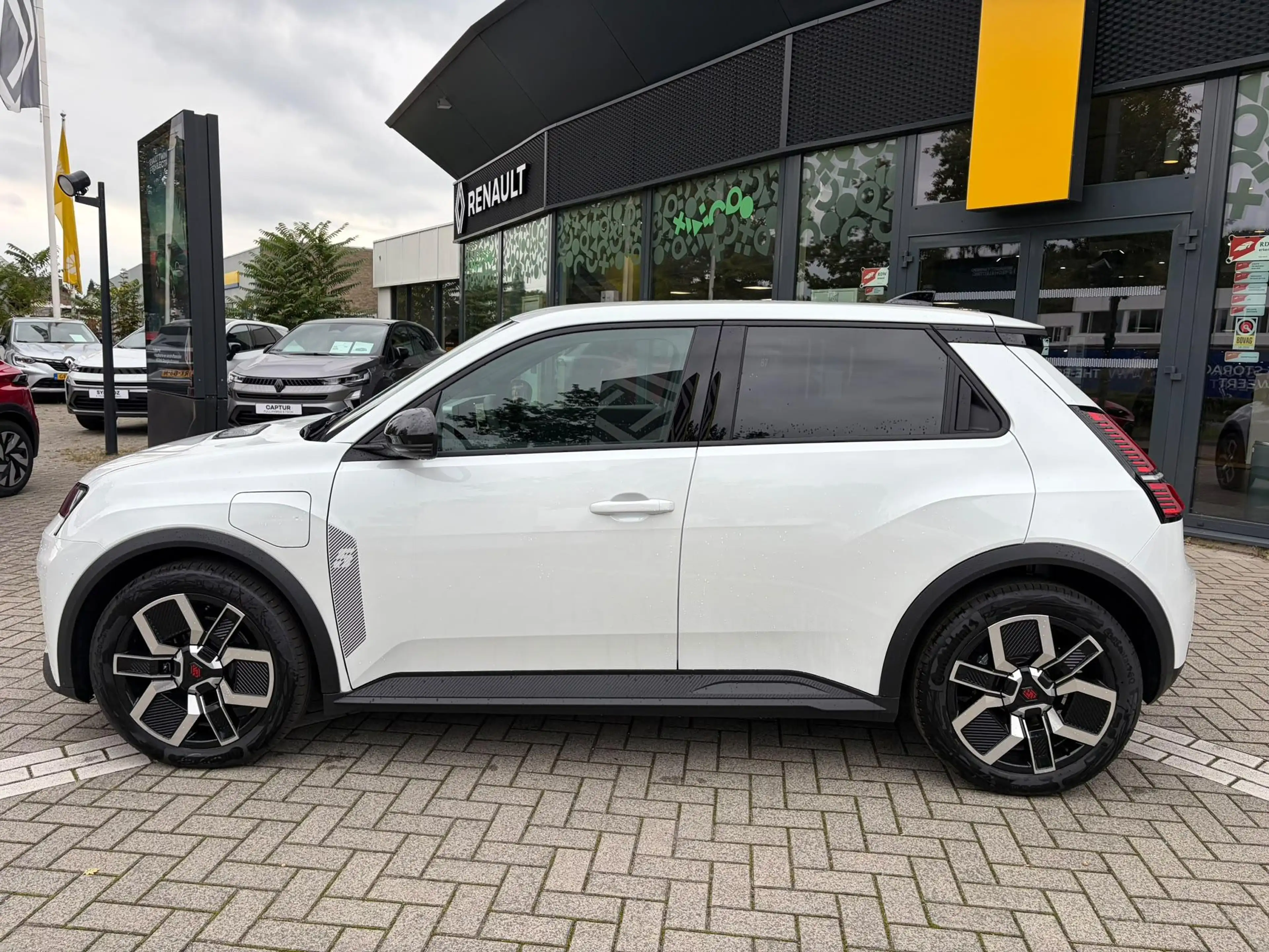 Renault R 5 comfort range techno 52 kWh | € 2.000 voorraadvoor — photo 7