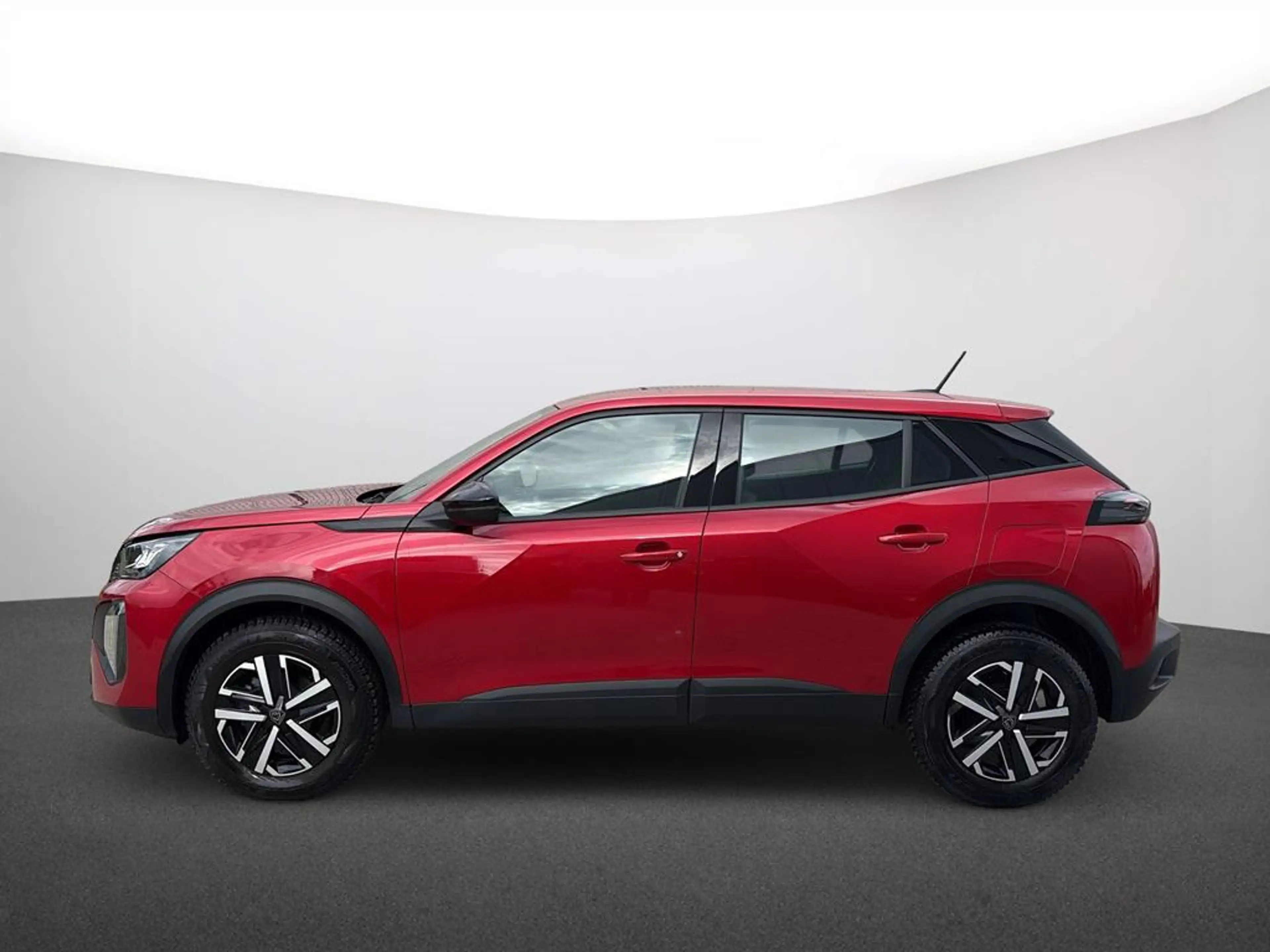 Peugeot 2008 1.2 PureTech 100 Active — photo 4