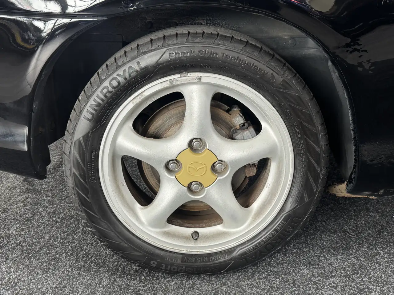 Mazda MX-5 1.6i Hardtop, foto 8