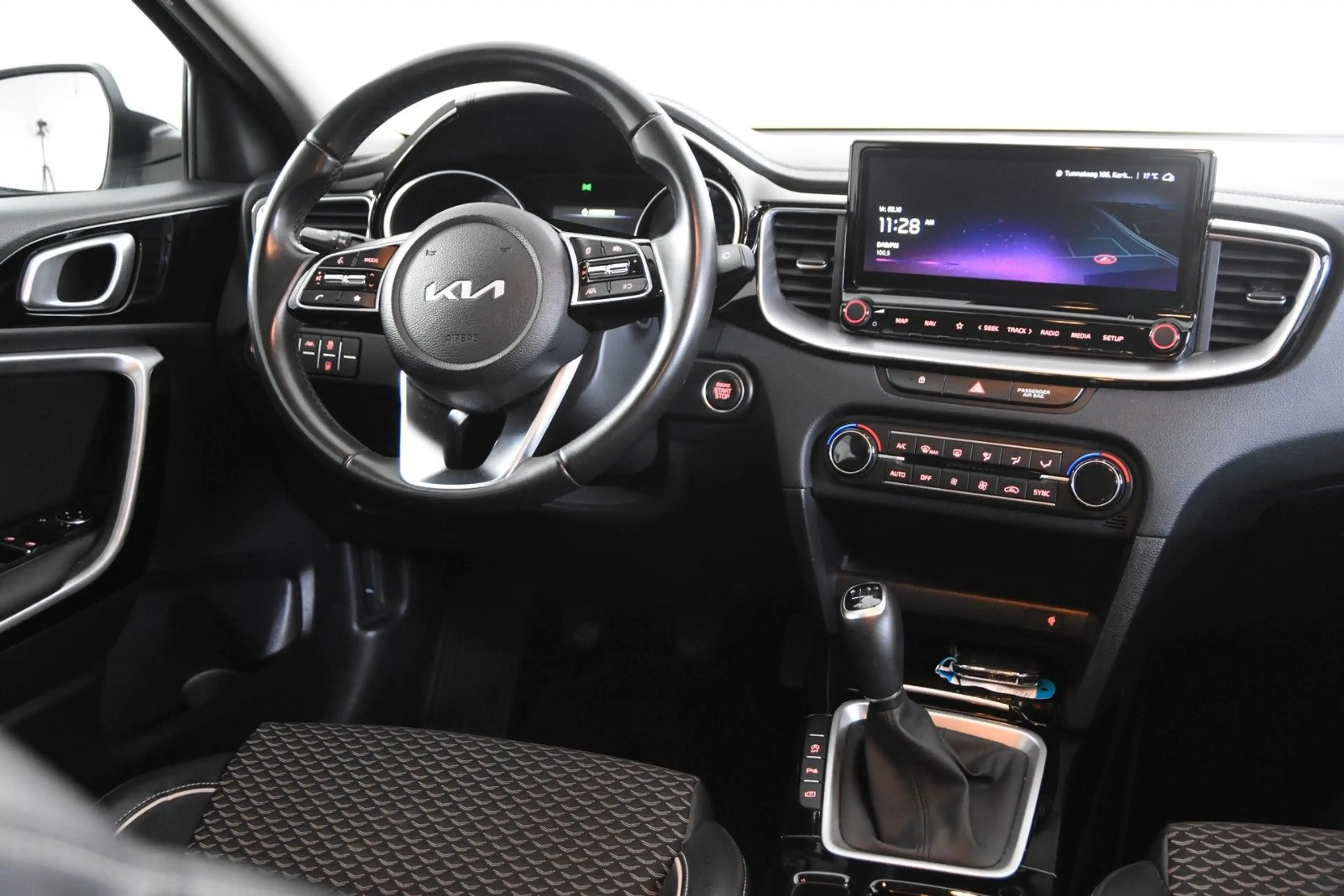 Kia Ceed SW / cee'd SW *1.Hand*T-Leder*Navi*Kamera* — photo 14
