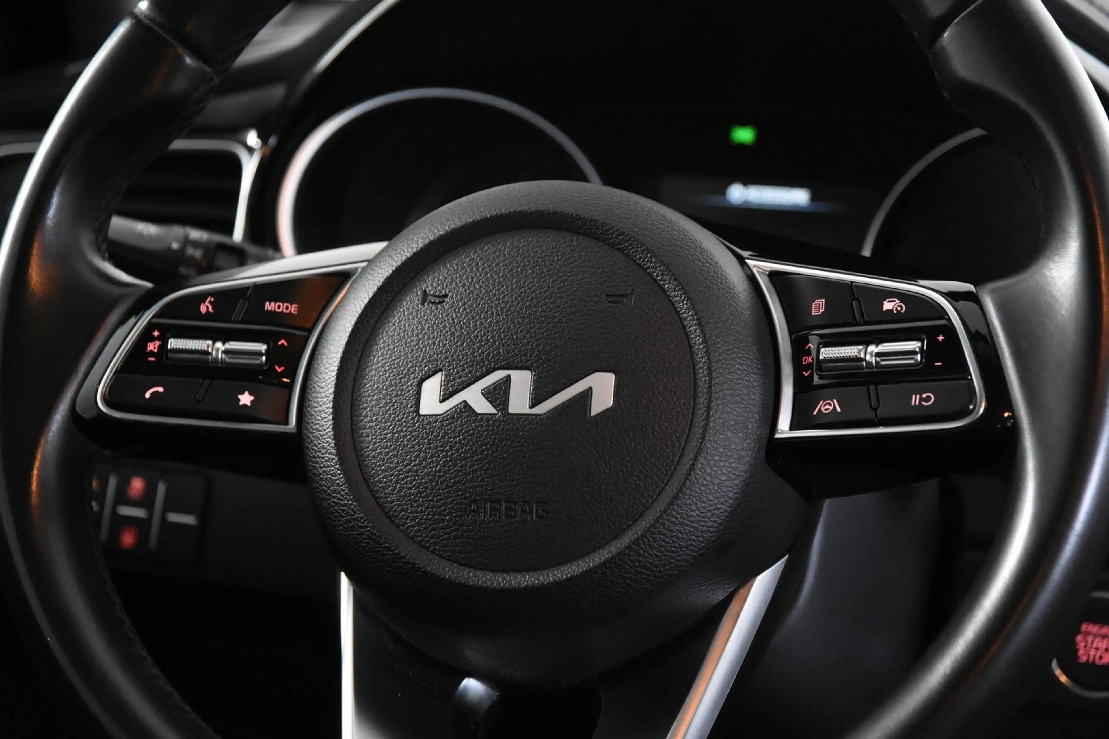 Kia Ceed SW / cee'd SW *1.Hand*T-Leder*Navi*Kamera* — photo 13