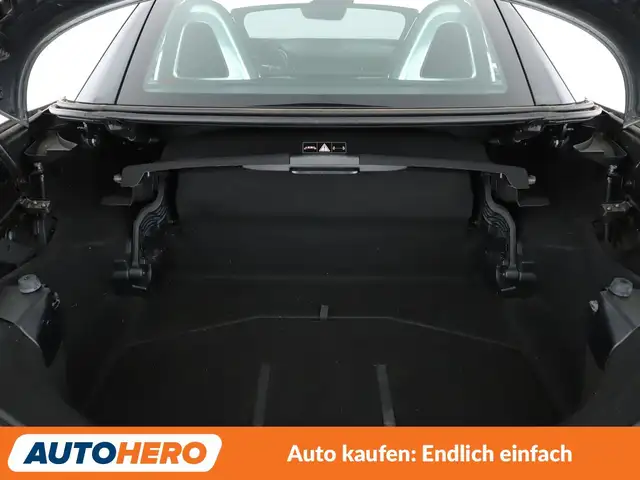 Mercedes-Benz SLC view 15