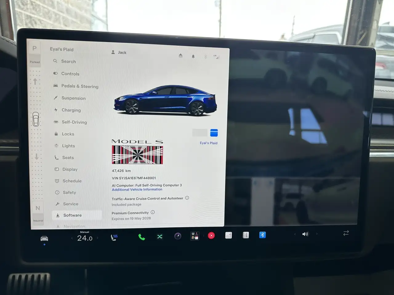 Tesla Model S снимка Tesla Model S