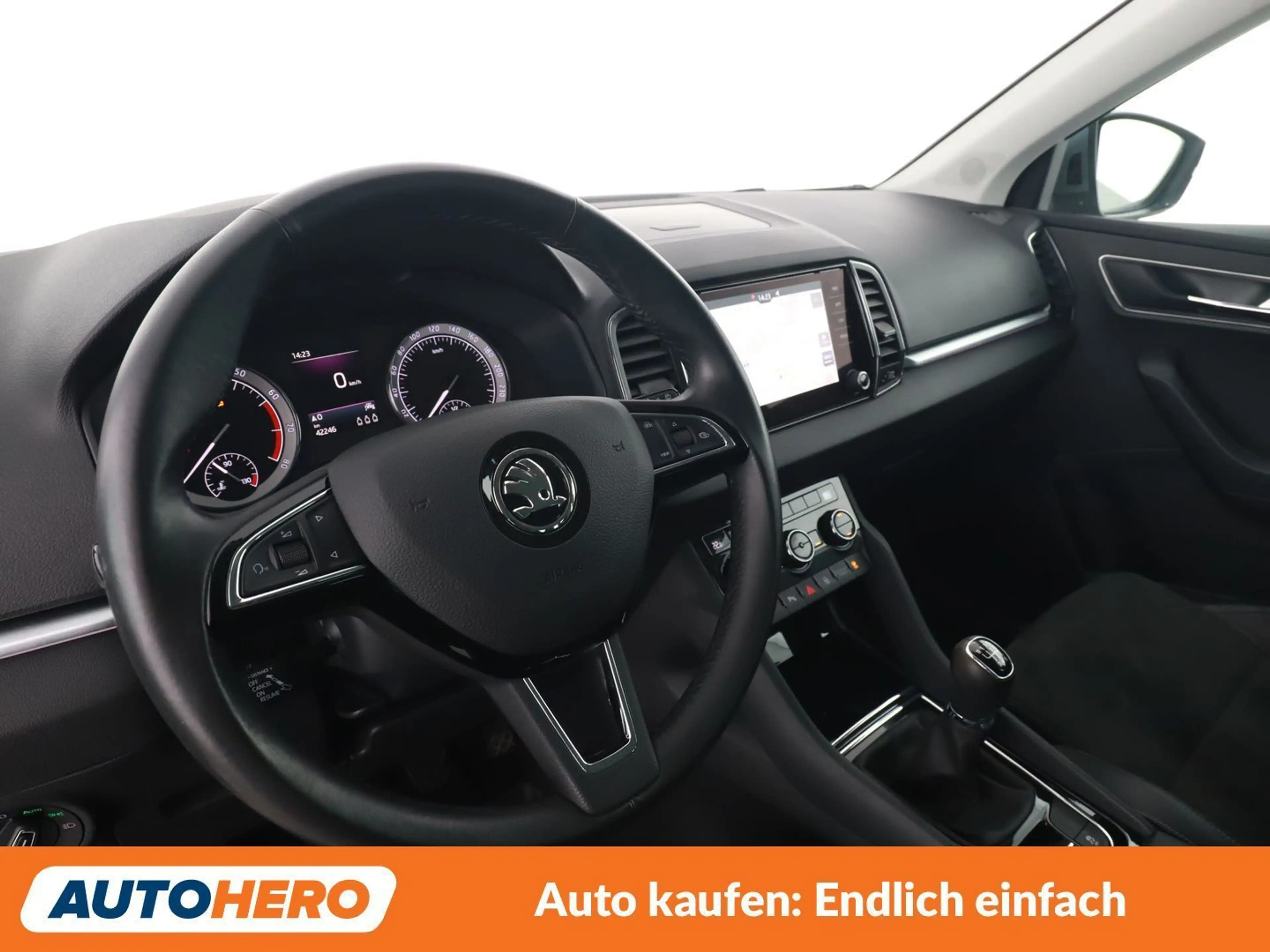Skoda Karoq 1.5 TSI ACT Style 125 — photo 11