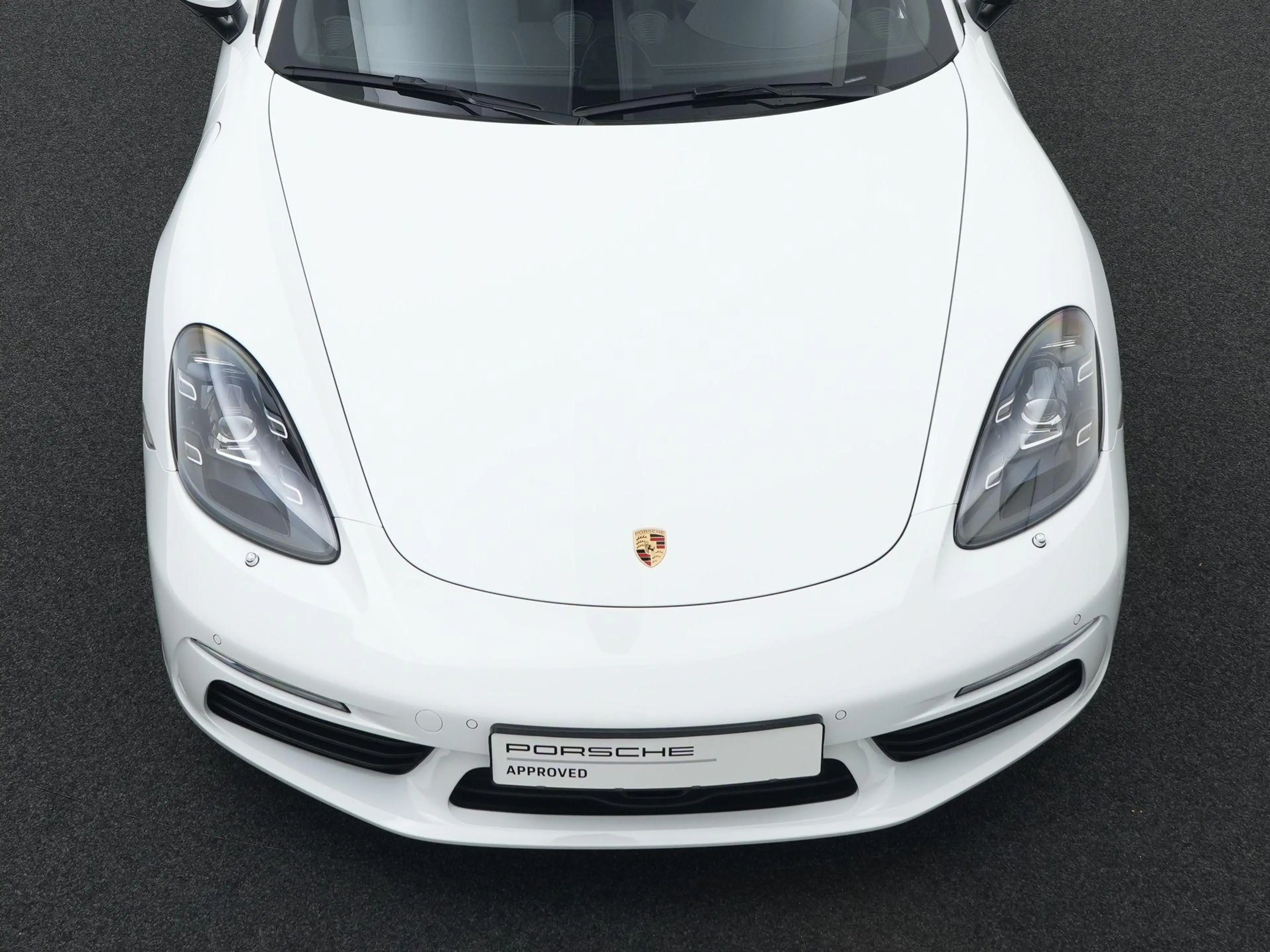 Porsche 718 Boxster S — photo 11