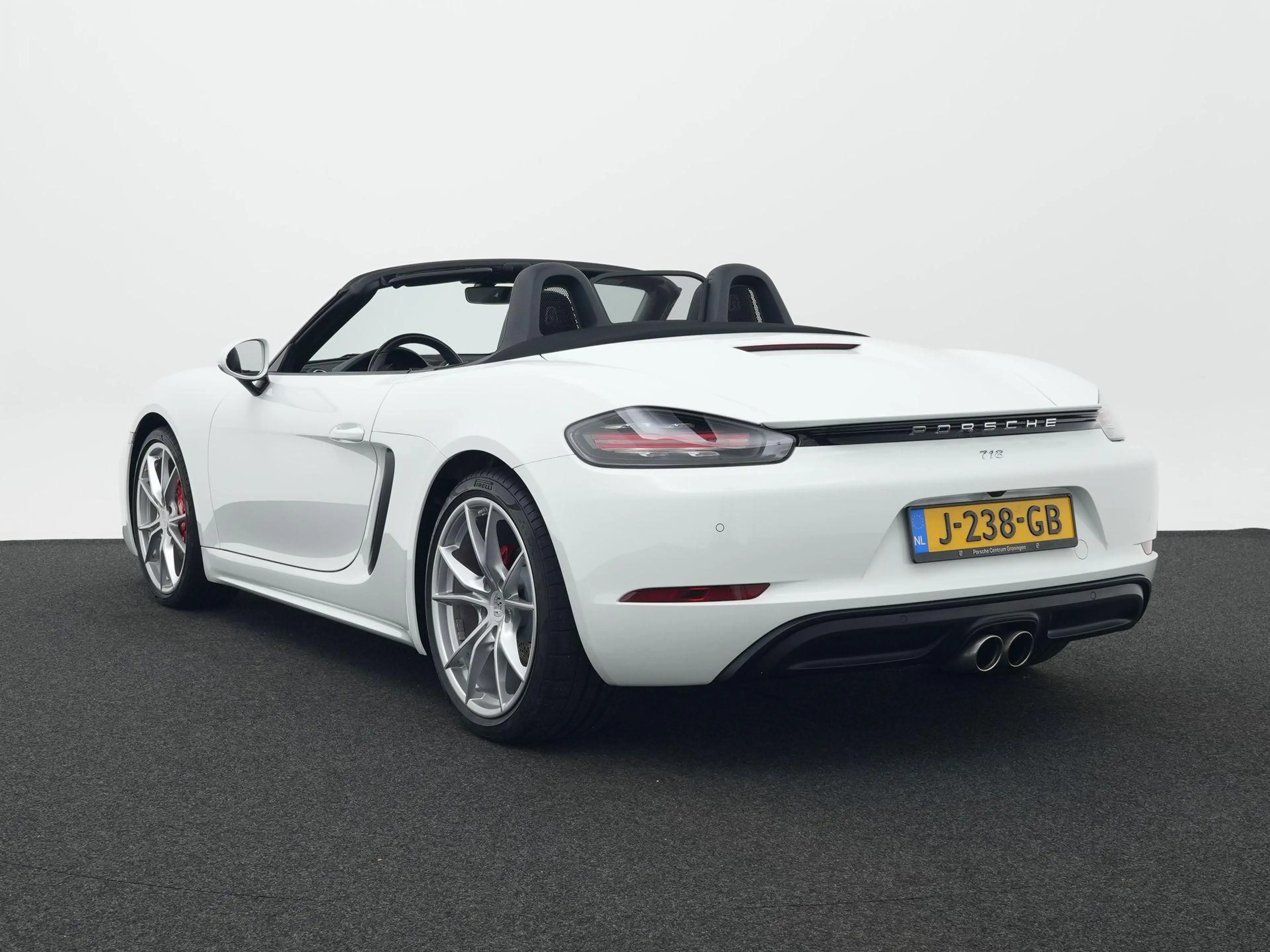Porsche 718 Boxster S — photo 3