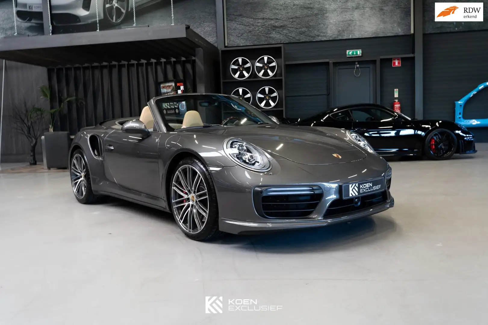 Porsche 991 Cabrio 991 3.8 Turbo Approved tot 11-06-2027 Grijs - 1