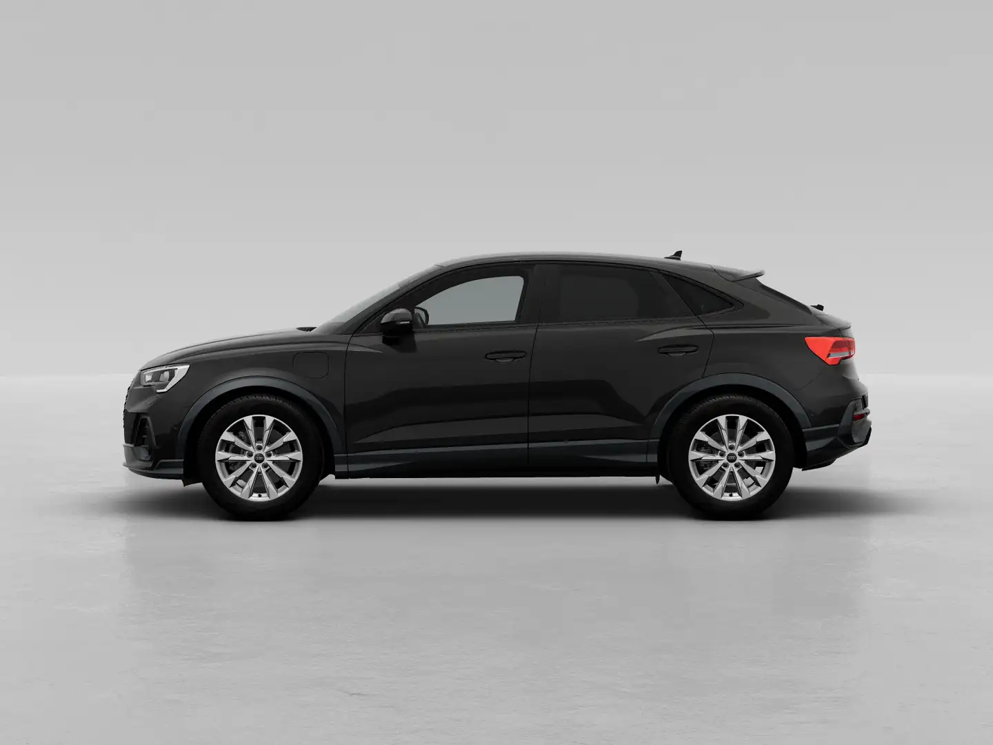 Audi Q3 Q3 Sb    PHEV1.4  R4180    D Schwarz - 2