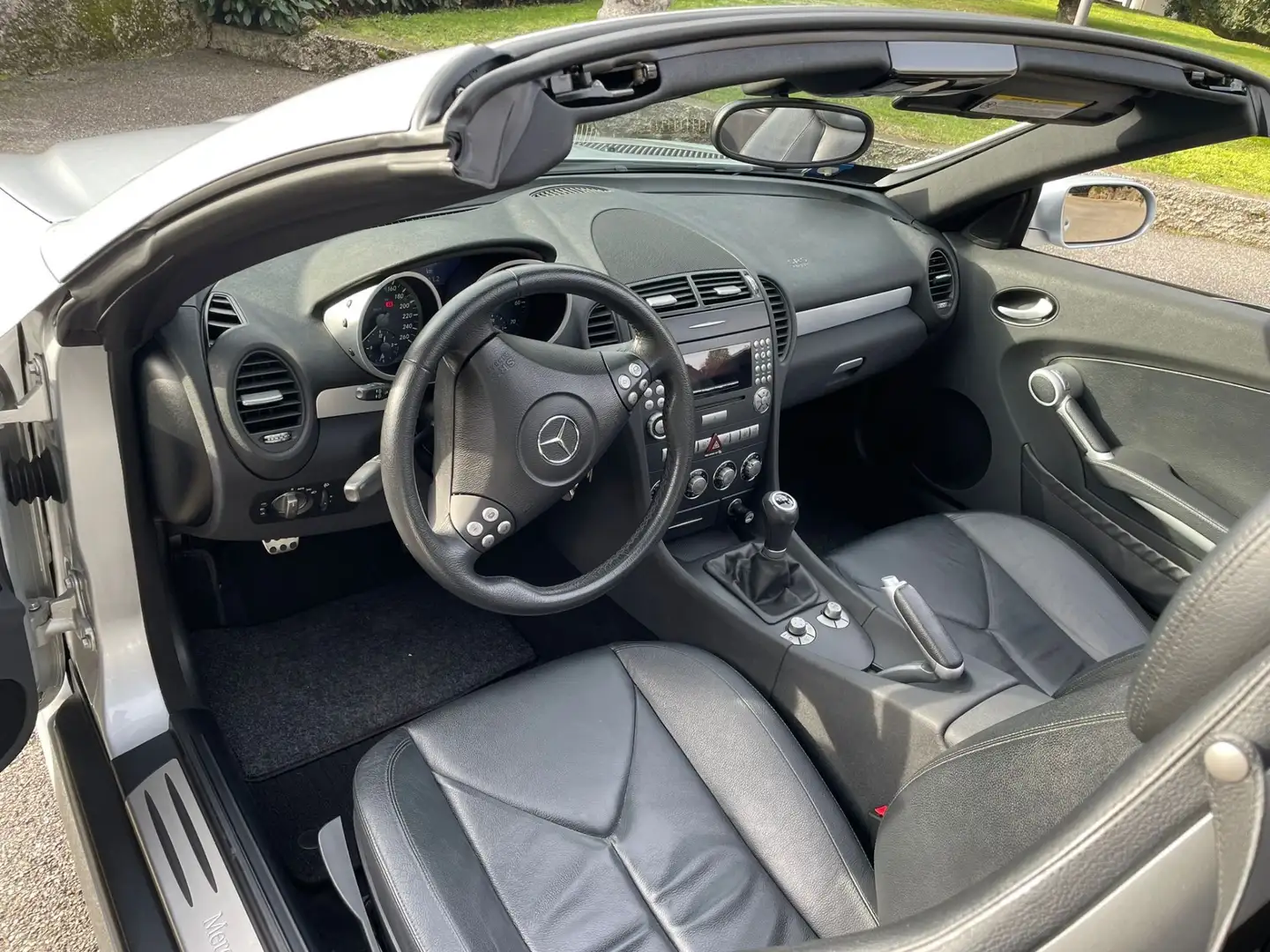 Mercedes-Benz SLK 200 - 1