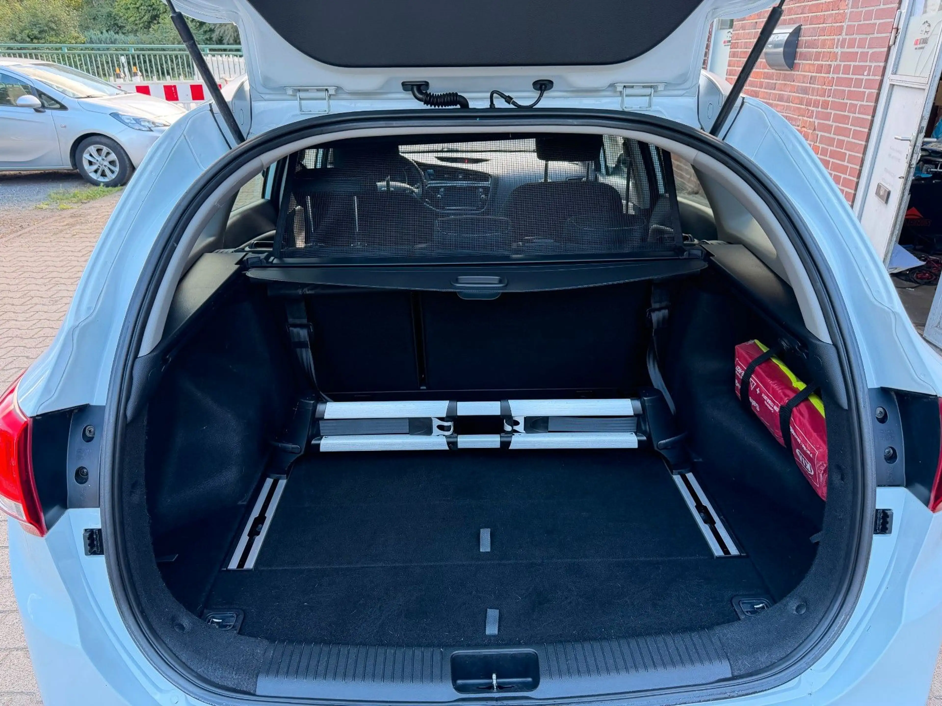 Kia Ceed / cee'd *RFK/LHZ/SHZ/CARPLAY/LED/TÜV/2.HAND* — photo 14