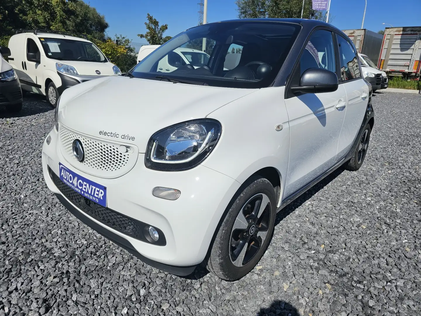 smart forFour 17.6 kWh Electric Perfect // GARANTIE 1 AN // Blanc - 1