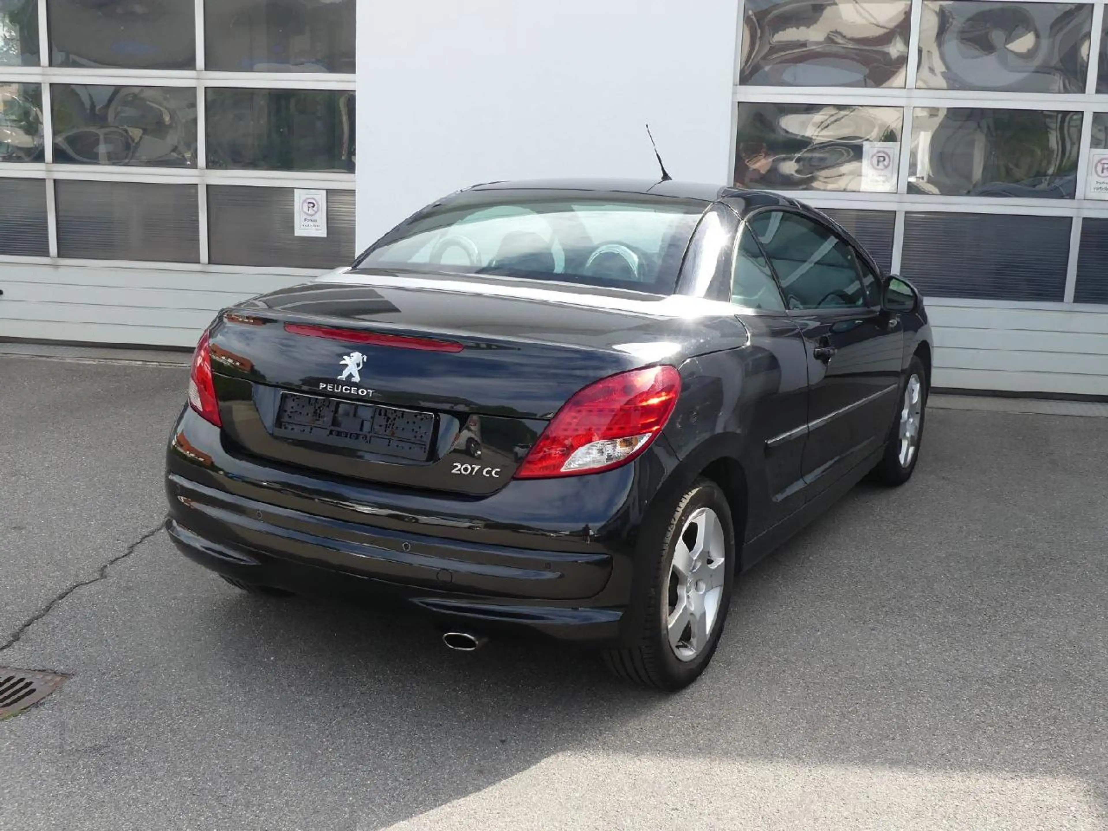 Peugeot 207 Peugeot 207 CC 1,6l 16V Active SHZ/Windschott — photo 4