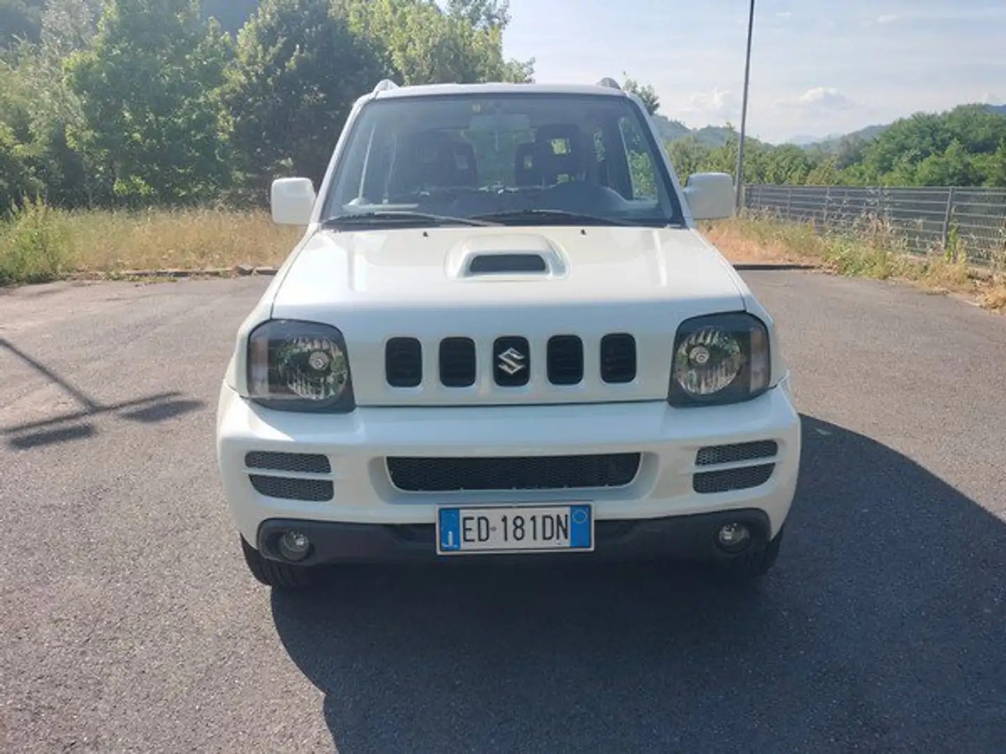 Suzuki Jimny Jimny 1.3i 16V cat 4WD Special Bianco - 2