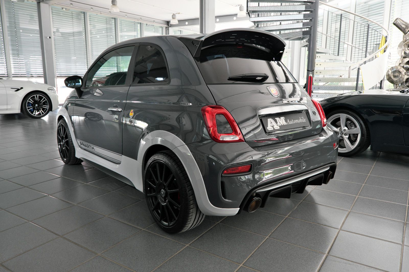 Abarth 695 70th Anniversario Akrapovic Orig. 17`KM DE — photo 2