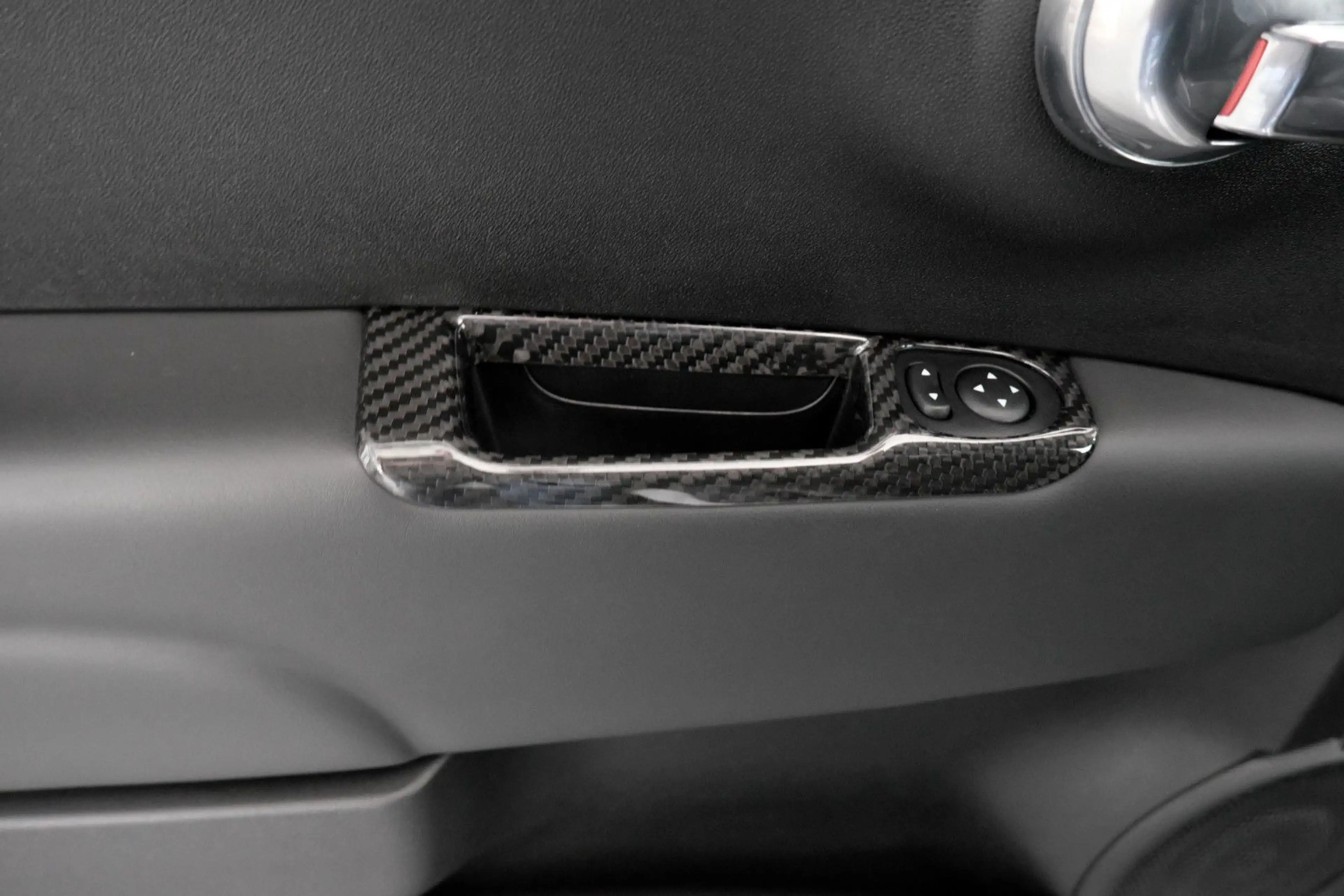 Abarth 695 70th Anniversario Akrapovic Orig. 17`KM DE — photo 10
