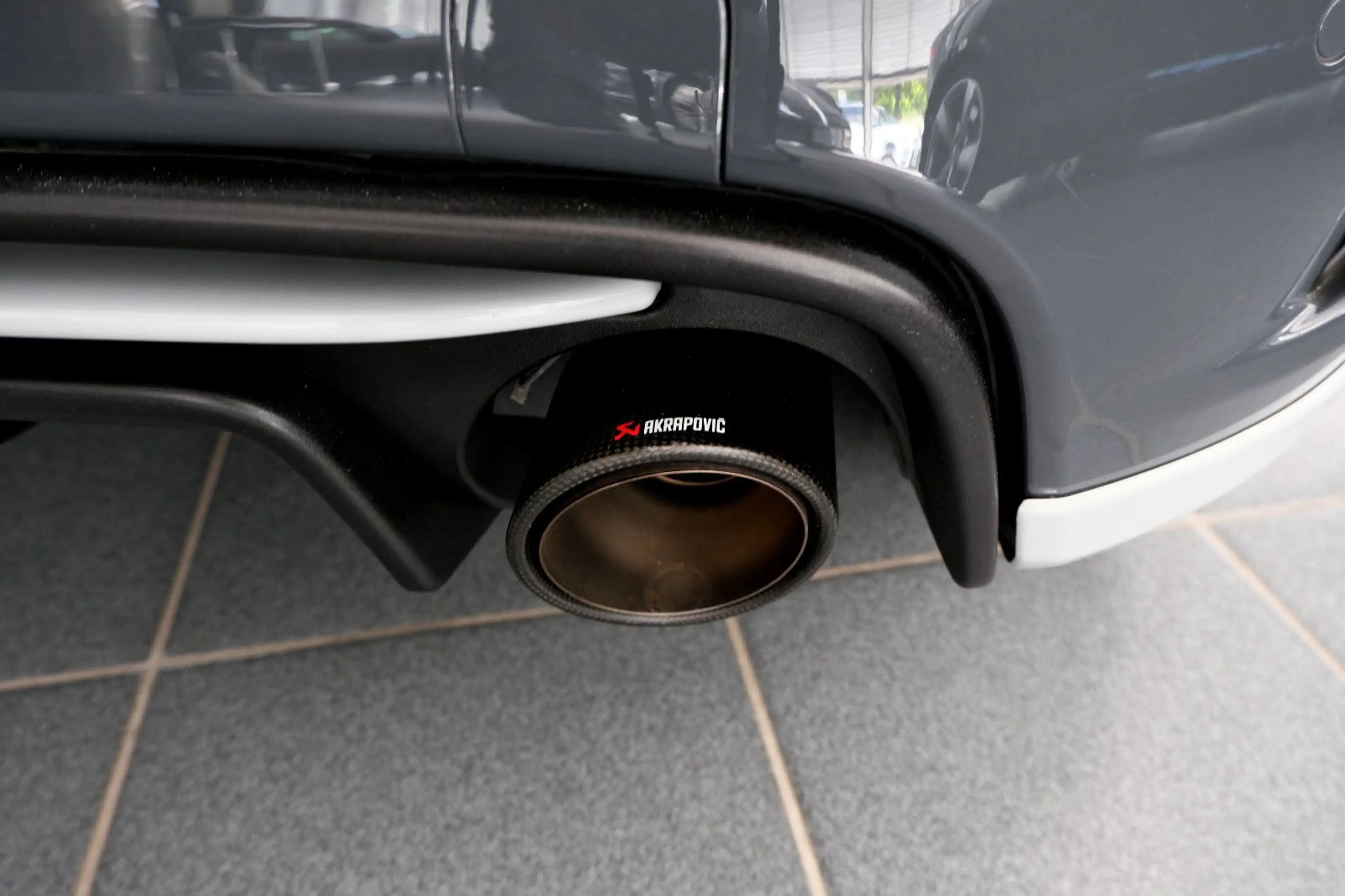 Abarth 695 70th Anniversario Akrapovic Orig. 17`KM DE — photo 7