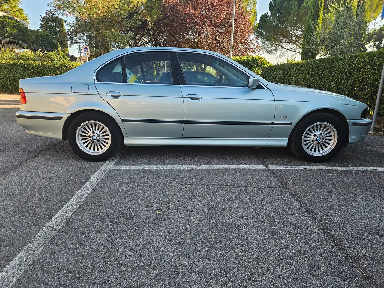 BMW 520 Serie 5 E39 Berlina 520i, foto 2