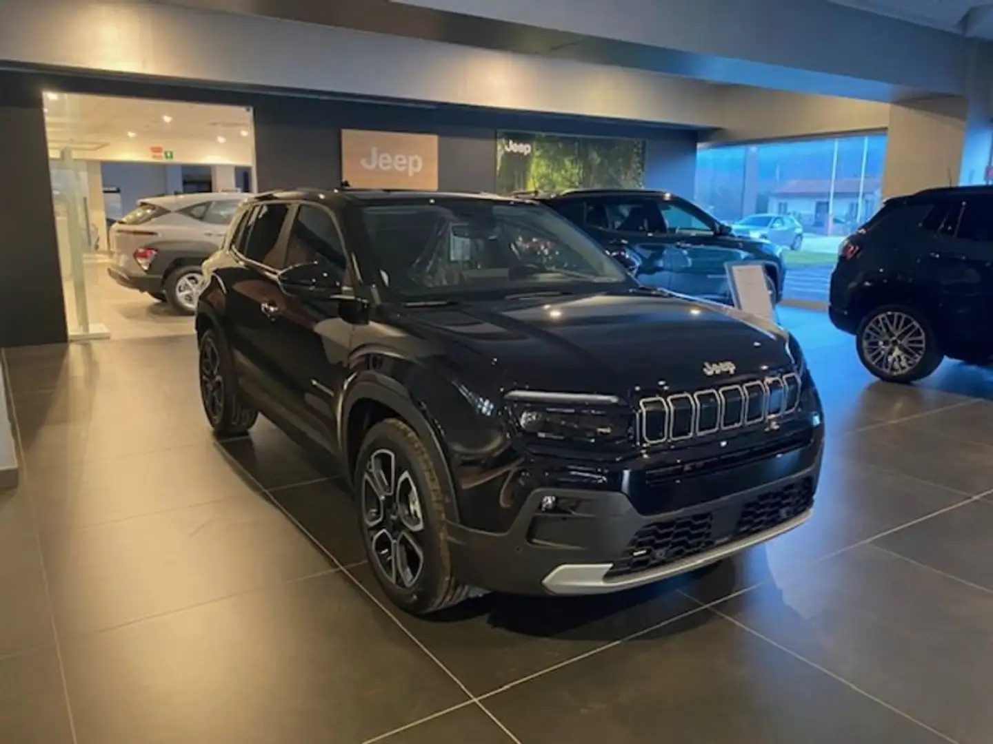 Jeep Avenger 1.2 Turbo Summit - 2