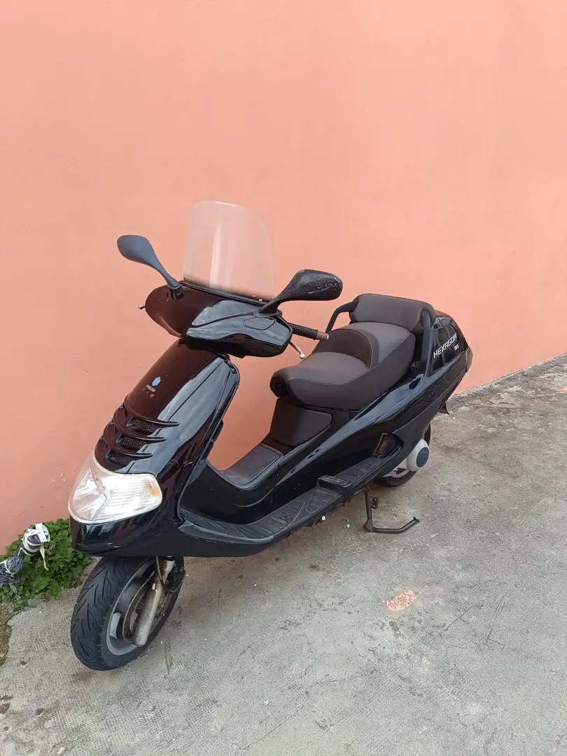 Piaggio Hexagon 125 Negro - 1