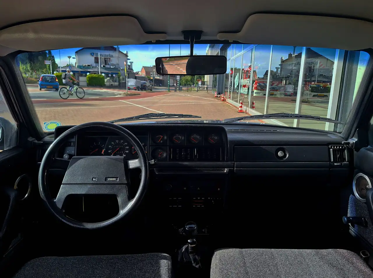 Volvo 240 2.3i, foto 12