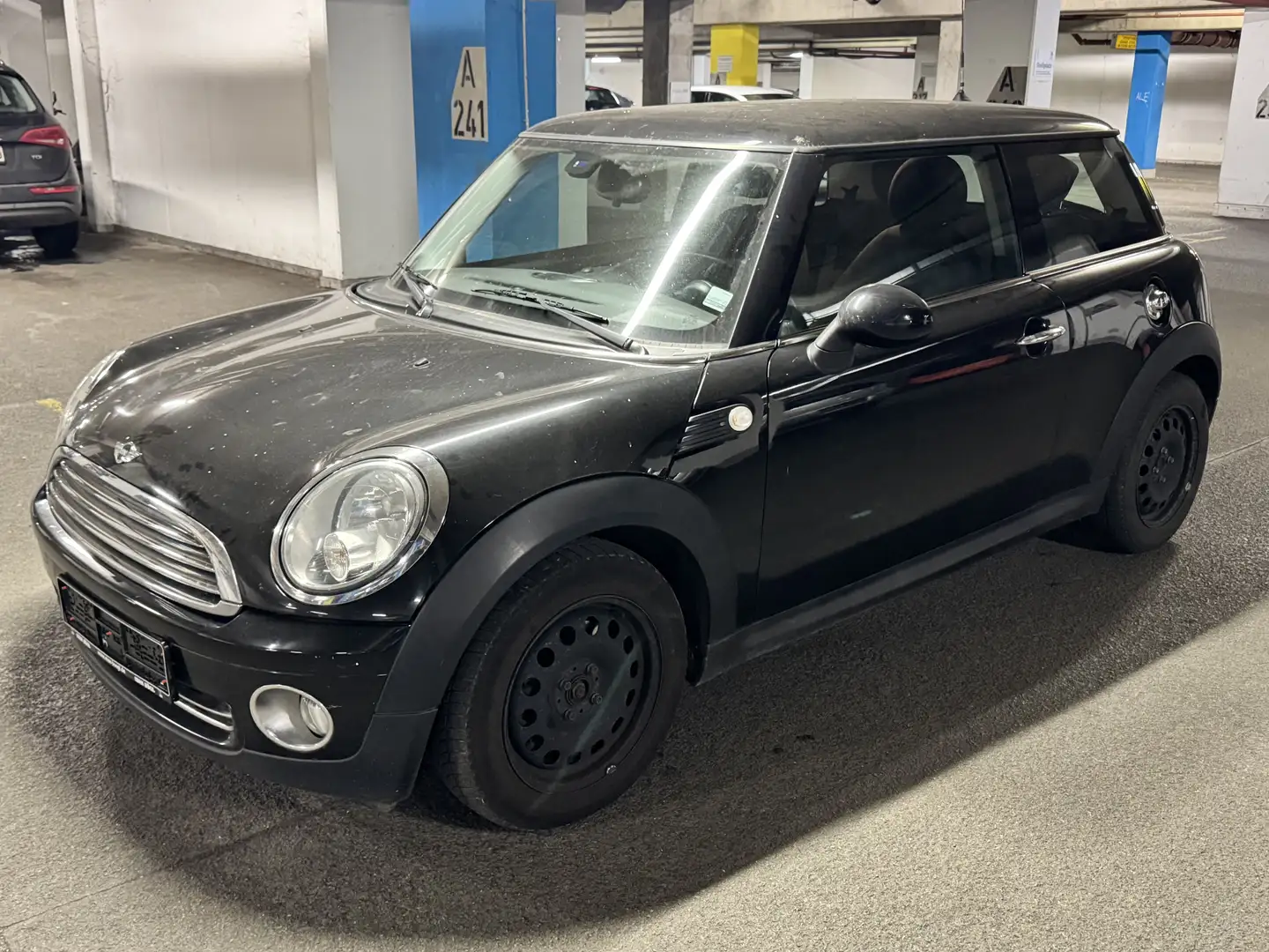MINI Cooper Cooper 1.6 16V Schwarz - 1