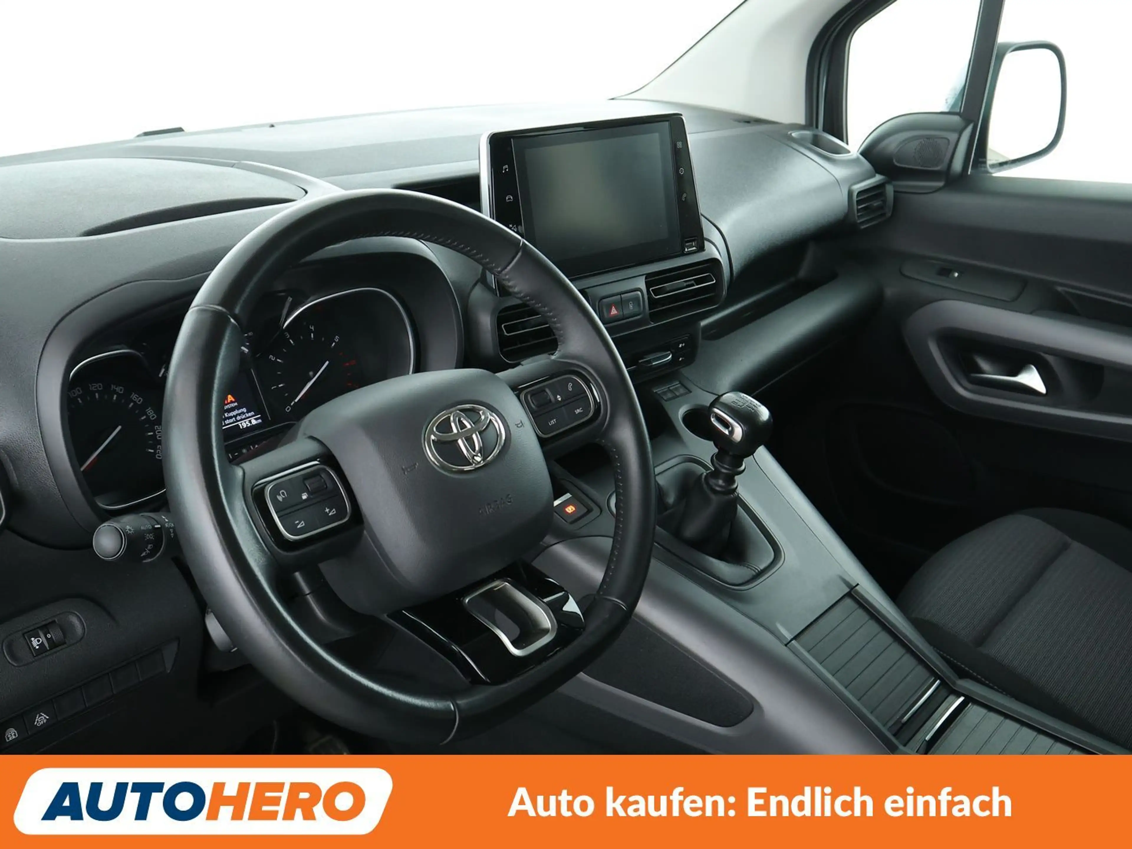 Toyota Proace City 1.5 D-4D L2 Team D*NAVI*TEMPO*CAM*PDC*SHZ* — photo 11
