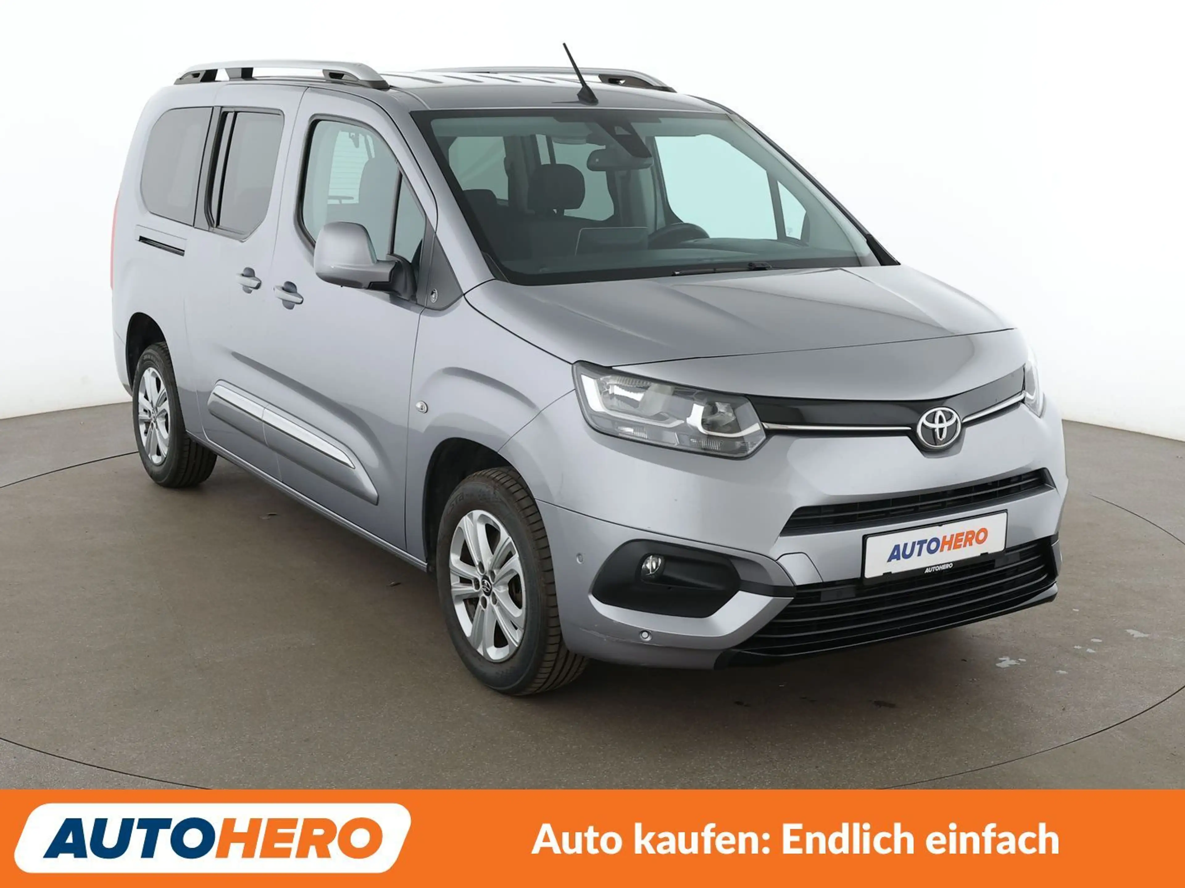 Toyota Proace City 1.5 D-4D L2 Team D*NAVI*TEMPO*CAM*PDC*SHZ* — photo 8