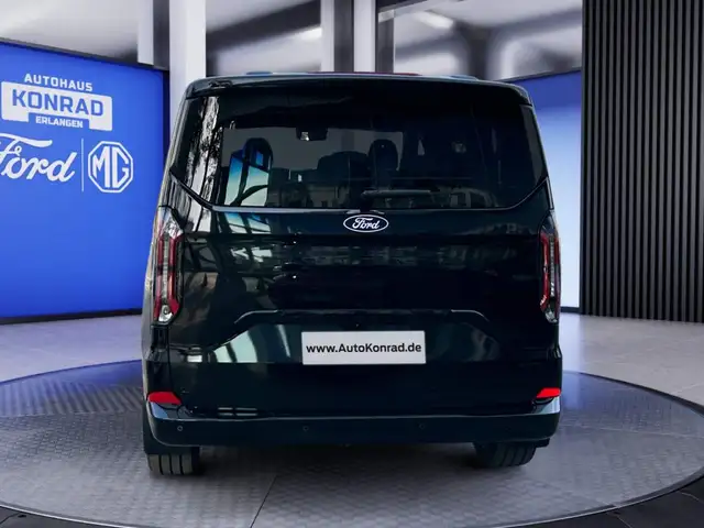 Ford Tourneo Custom view 6