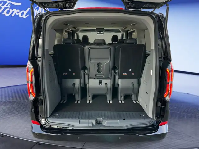 Ford Tourneo Custom view 7