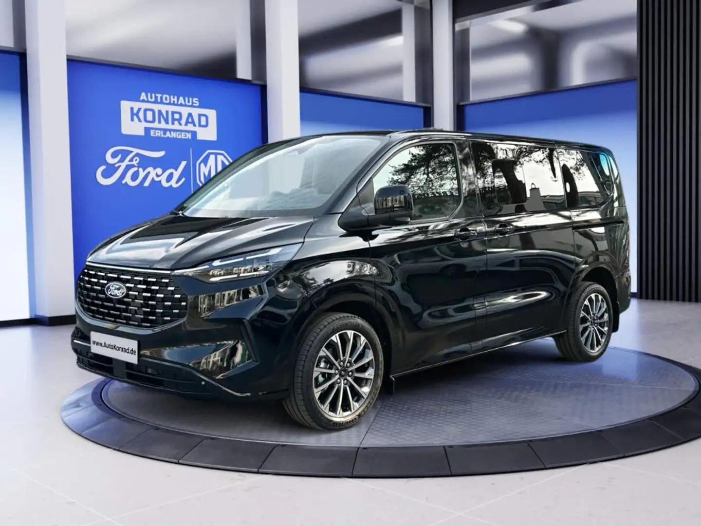 ford tourneo