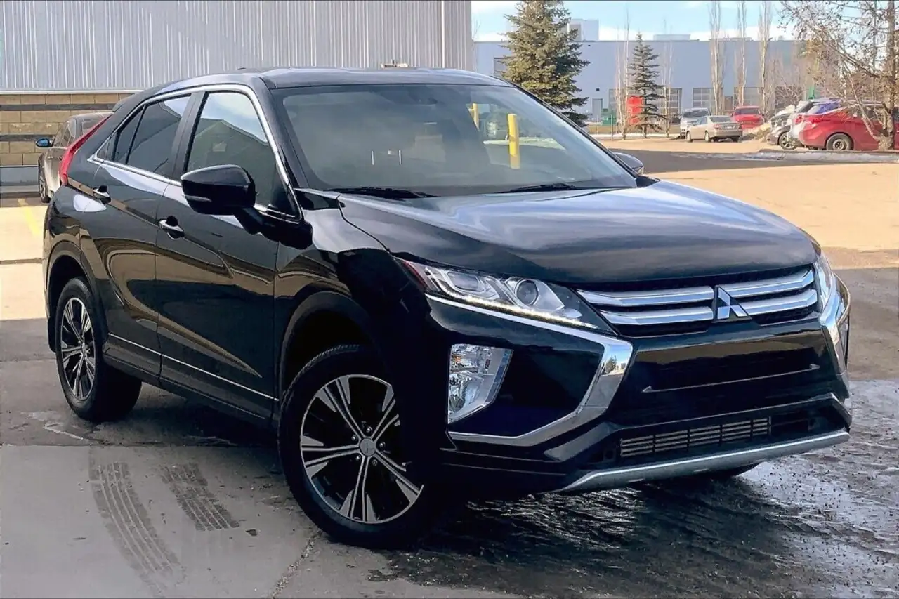 Mitsubishi Eclipse Cross снимка Mitsubishi Eclipse Cross
