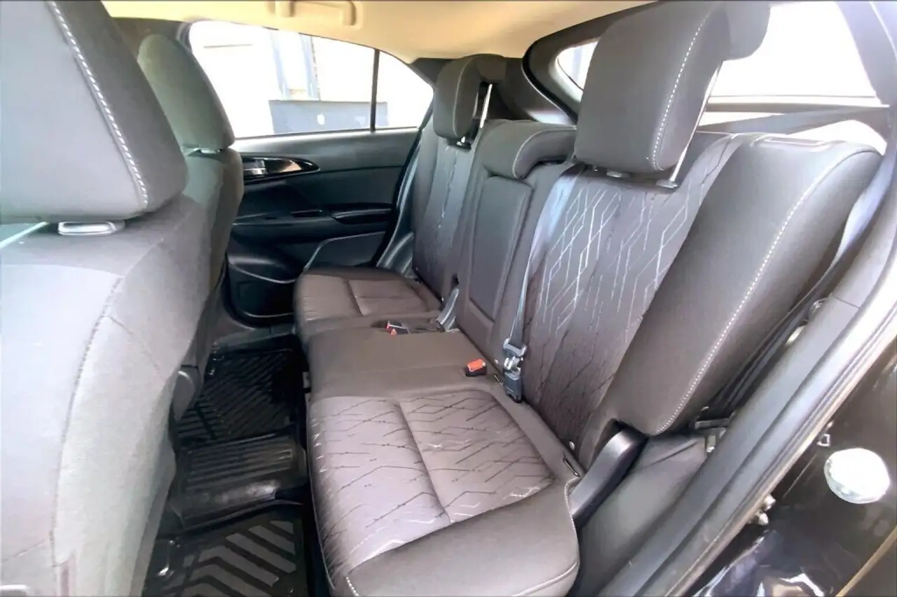 Mitsubishi Eclipse Cross снимка Mitsubishi Eclipse Cross