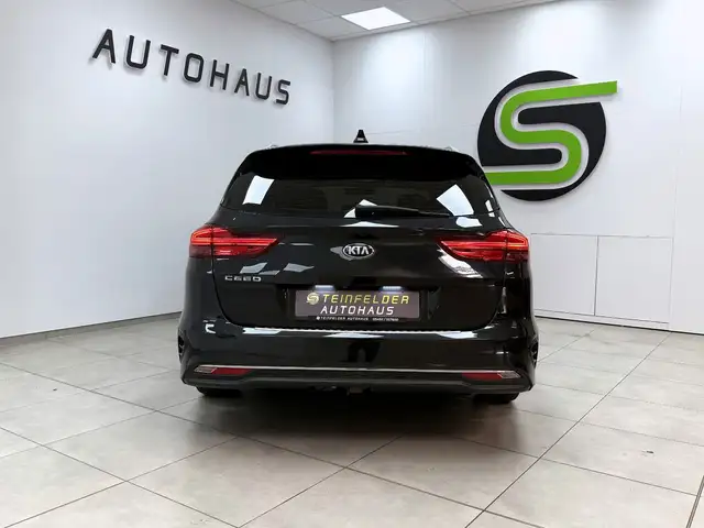 Kia Ceed view 6