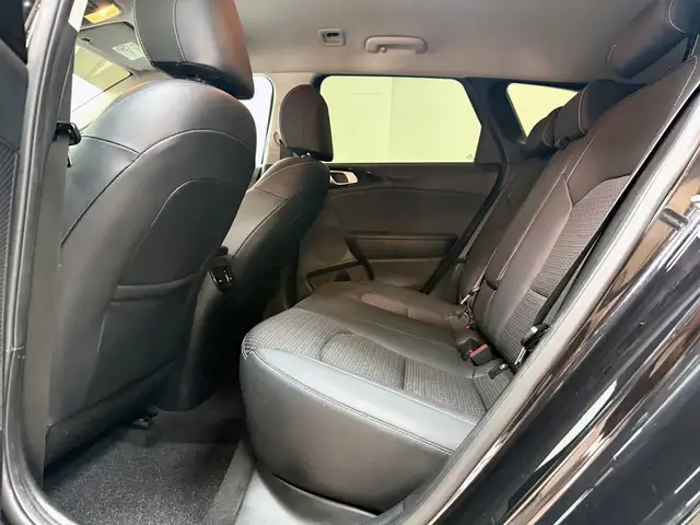 Kia Ceed view 13