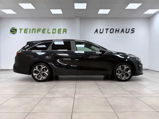 Kia Ceed view 8