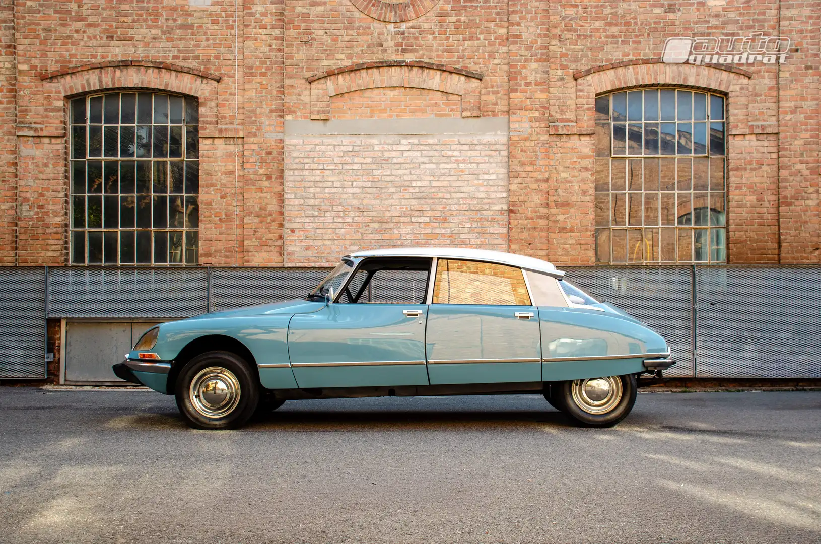 Citroen DS 21 - Bleu Camargue Blau - 2