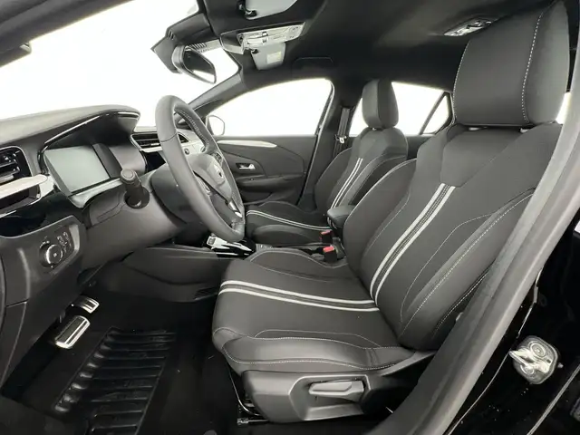 Opel Corsa view 9