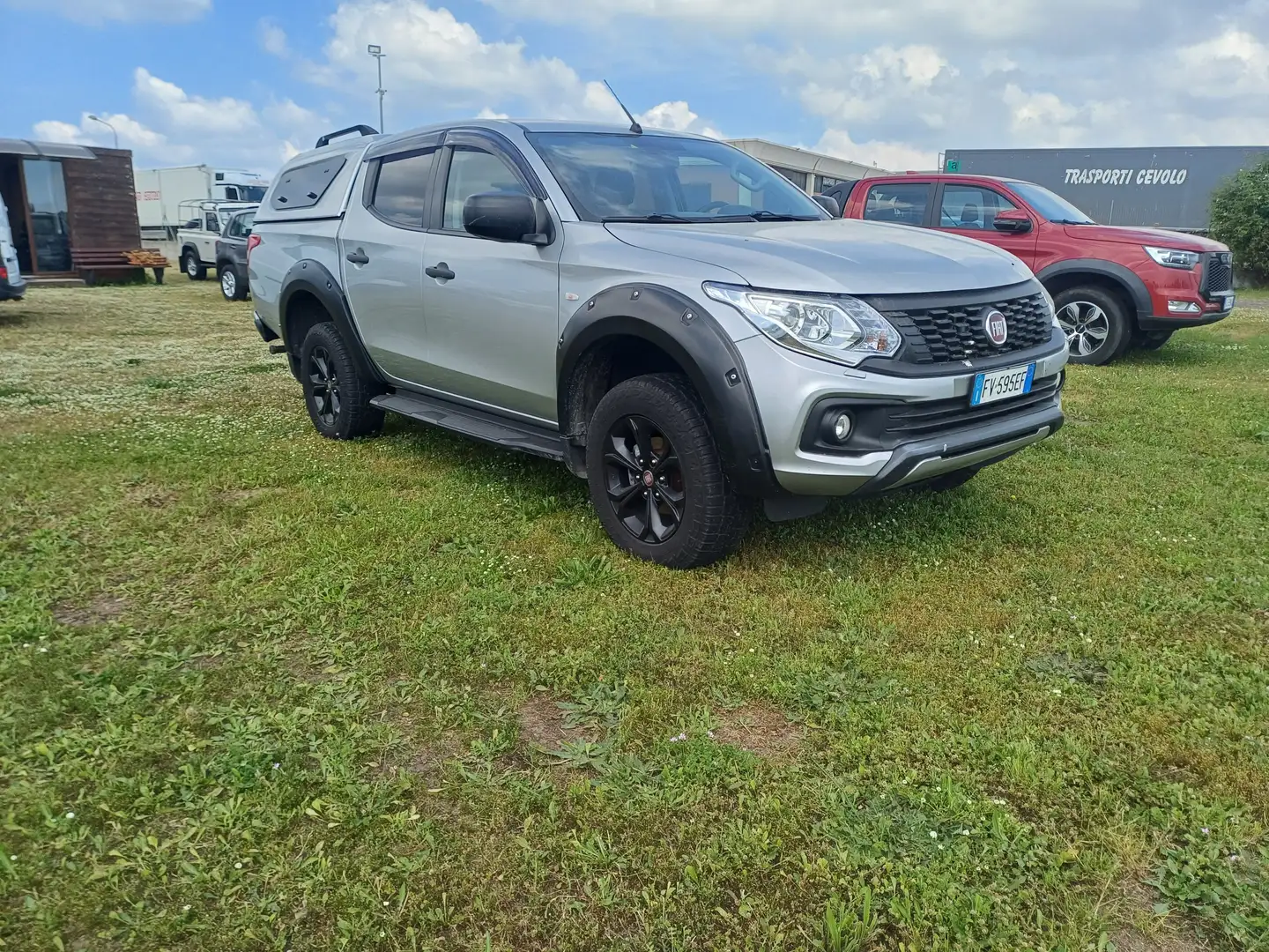 Fiat Fullback Fullback 2.4 doppia cabina LX 4wd 180cv auto E6 Gri - 2