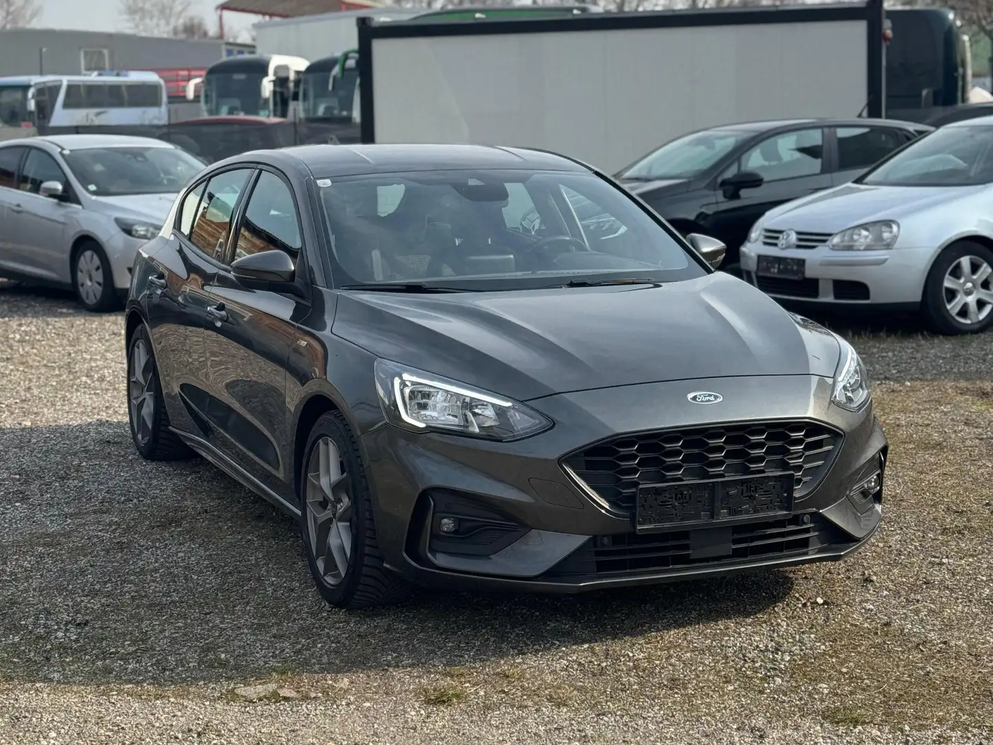 Ford Focus Focus 1,5 EcoBoost ST-Line X Aut. ST-Line X Grau - 1
