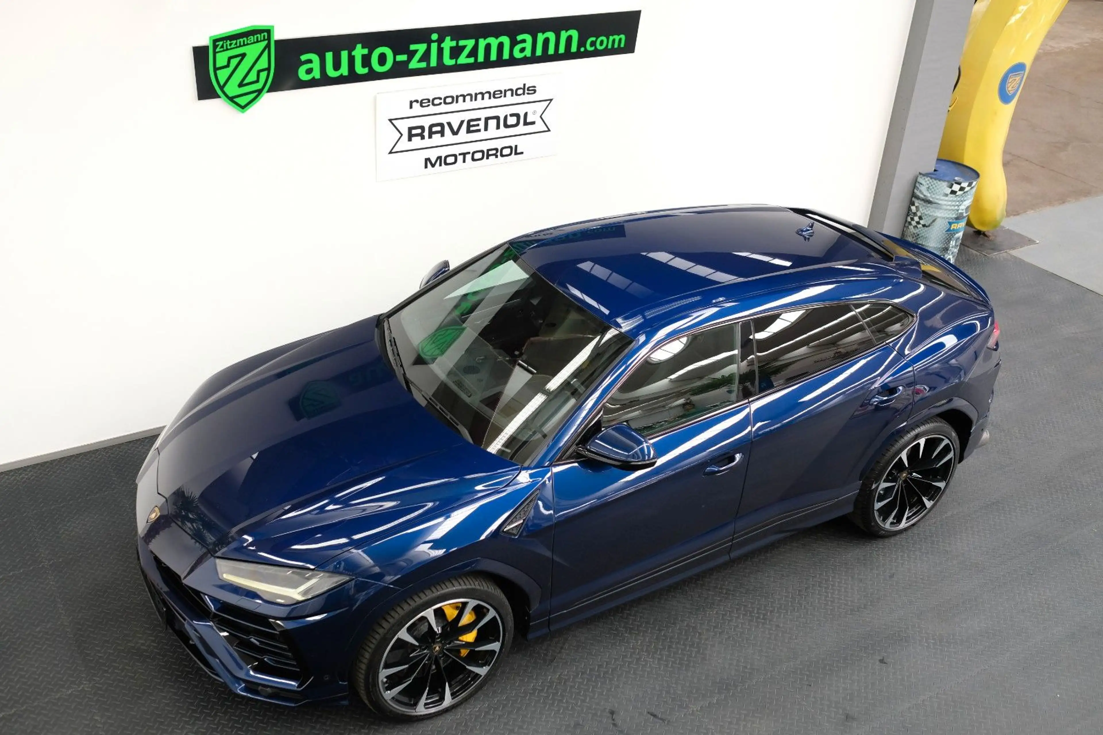 Lamborghini Urus /B&O/ADAS/AHK/ALCANTARA/23ZOLL/NIGHT — photo 9